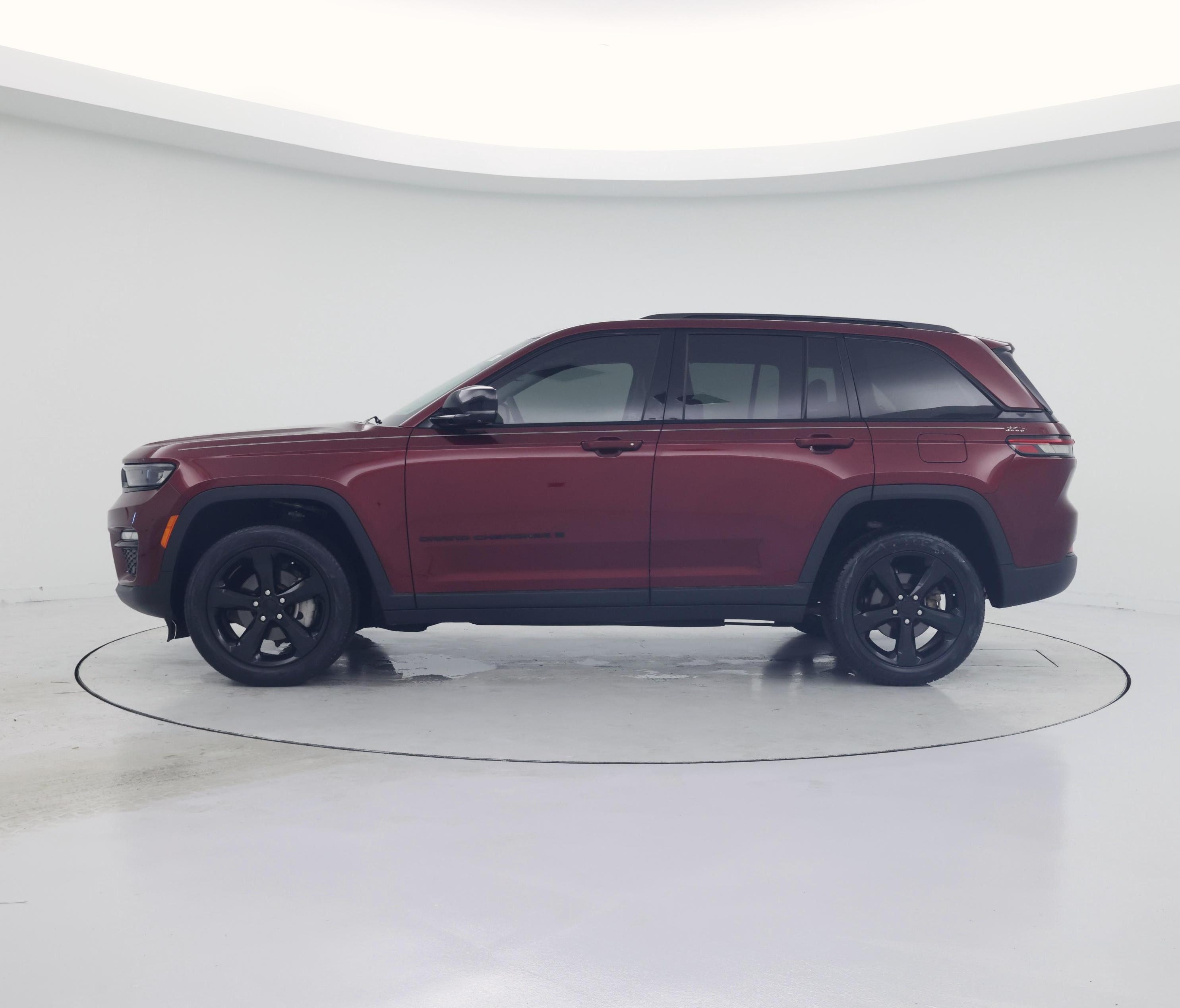 Thumbnail: 2023 Jeep Grand Cherokee - 3