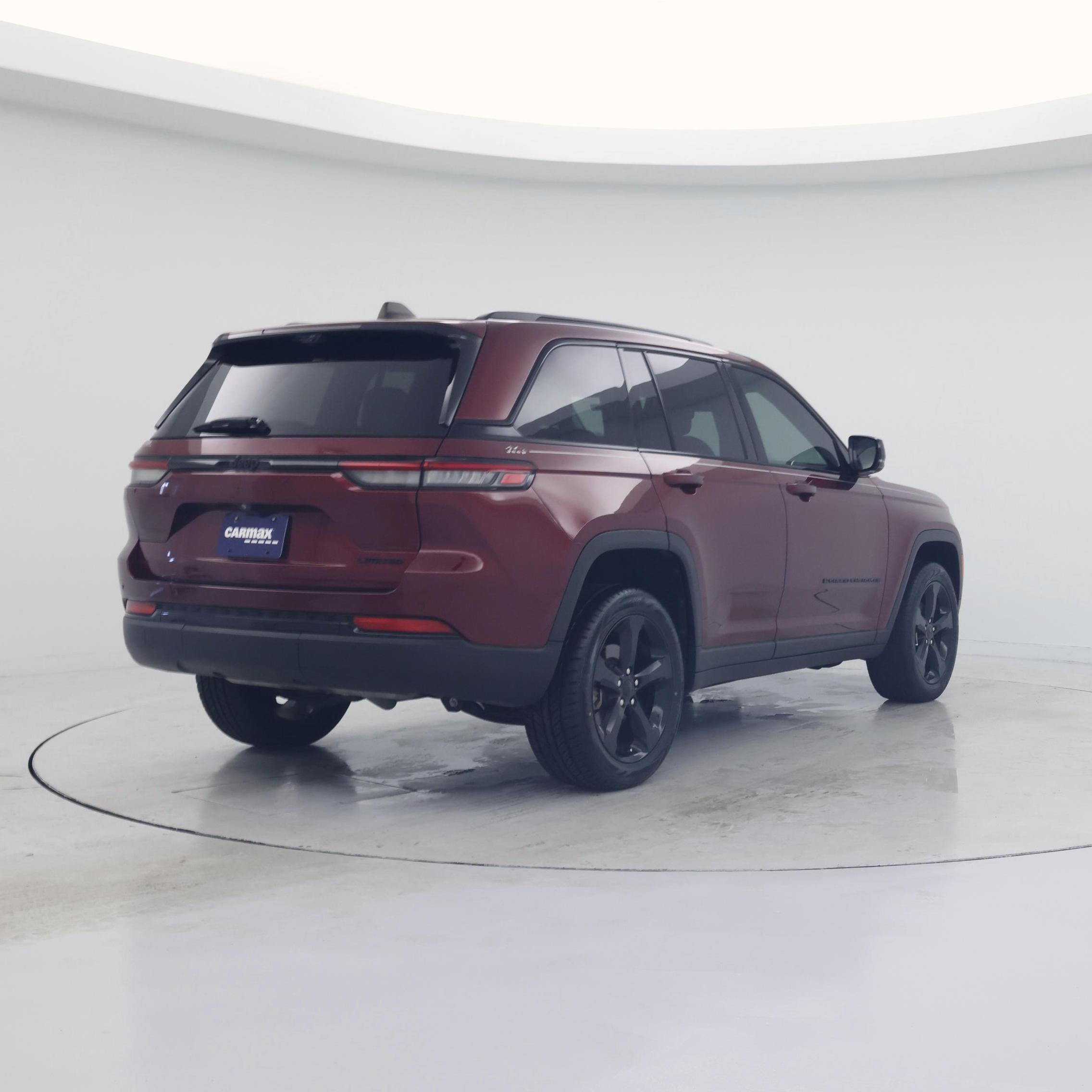 Thumbnail: 2023 Jeep Grand Cherokee - 8