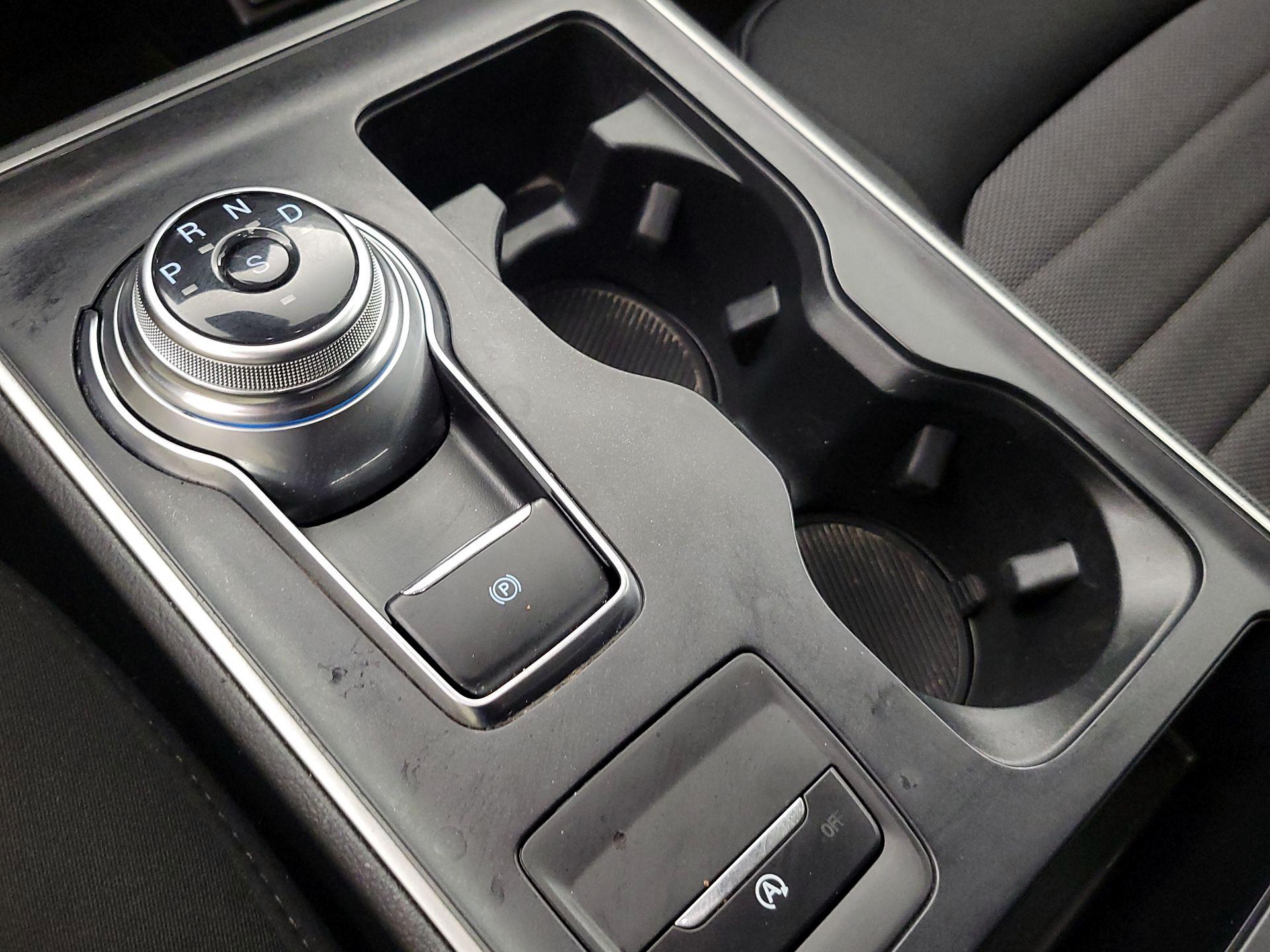 Thumbnail: 2024 Ford Edge - 17