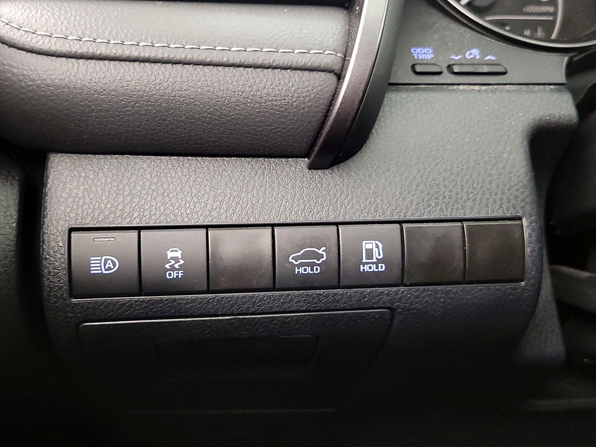 Thumbnail: 2024 Toyota Camry - 13