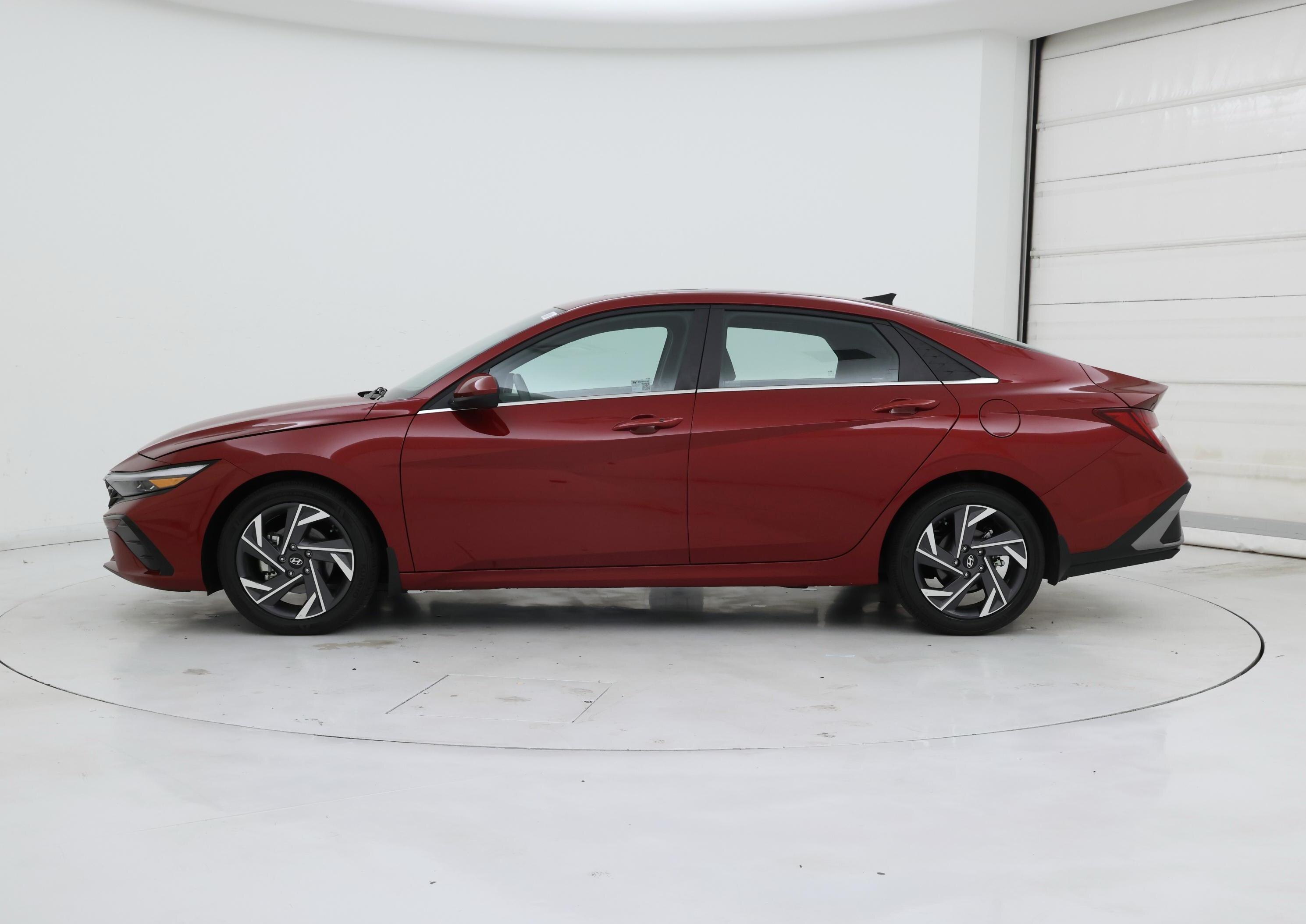 Thumbnail: 2025 Hyundai Elantra - 3