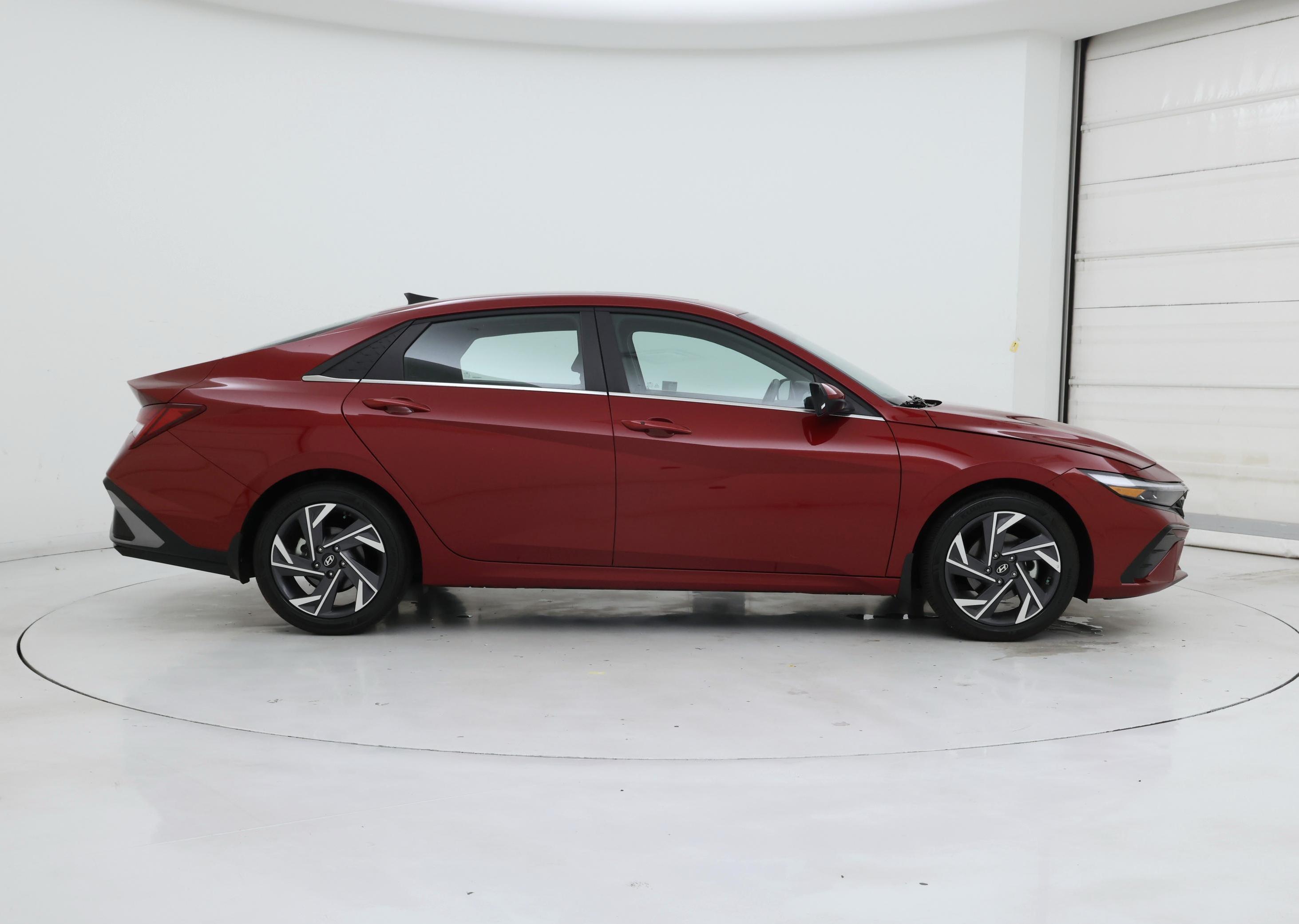 Thumbnail: 2025 Hyundai Elantra - 7