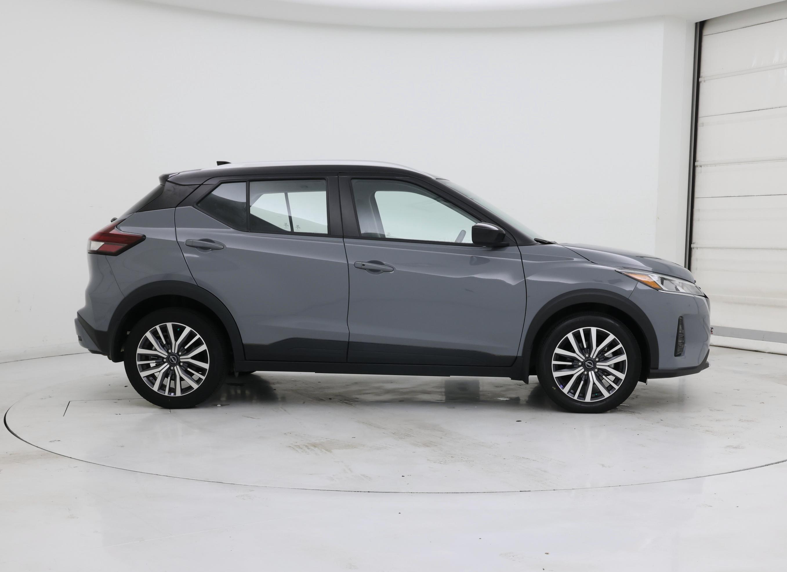 Thumbnail: 2024 Nissan Kicks - 7