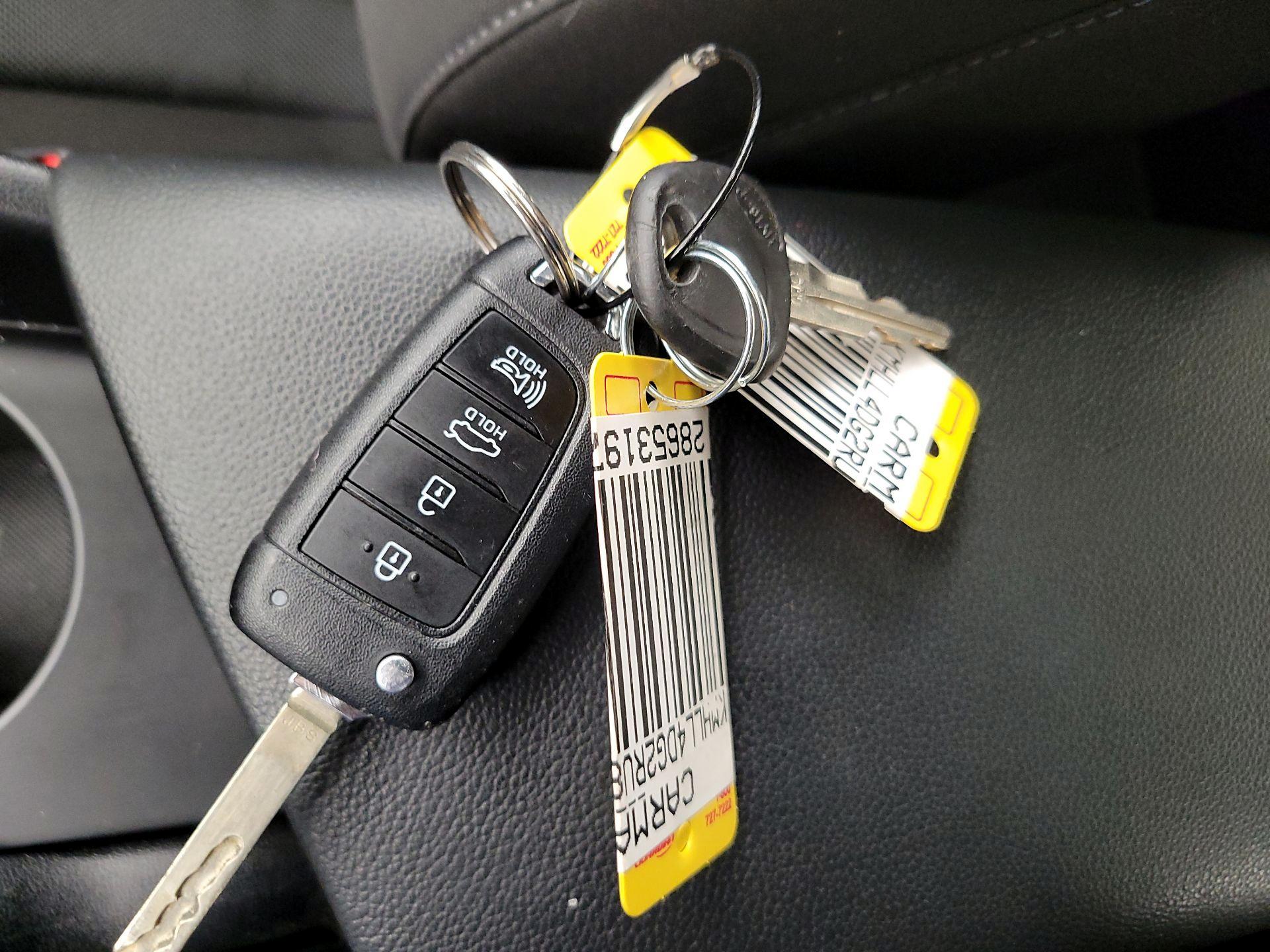 Thumbnail: 2024 Hyundai Elantra - 20