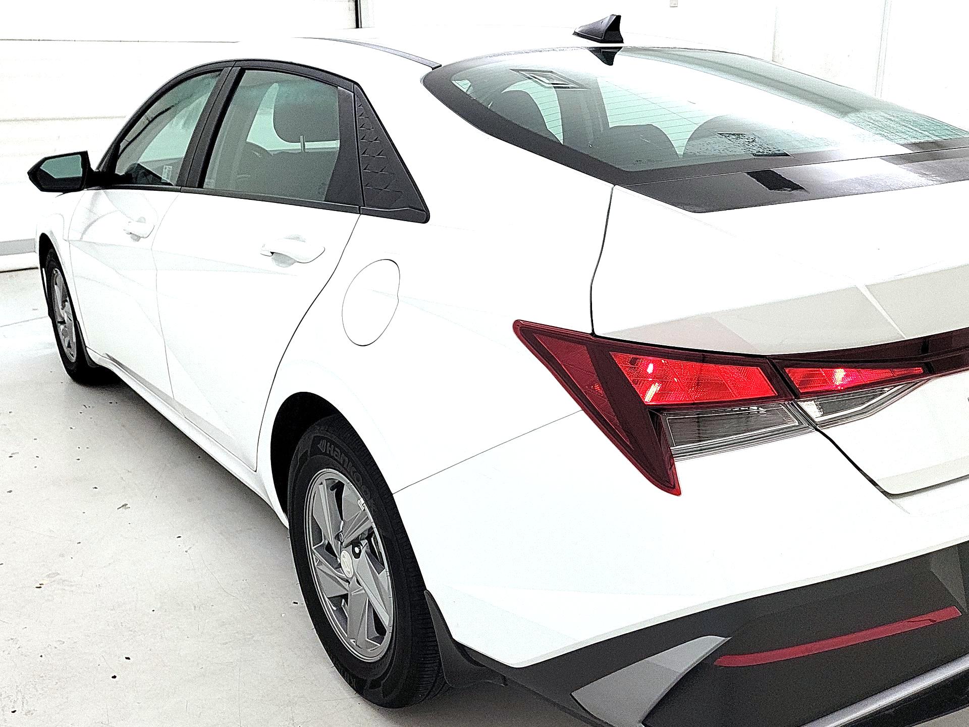 Thumbnail: 2024 Hyundai Elantra - 7