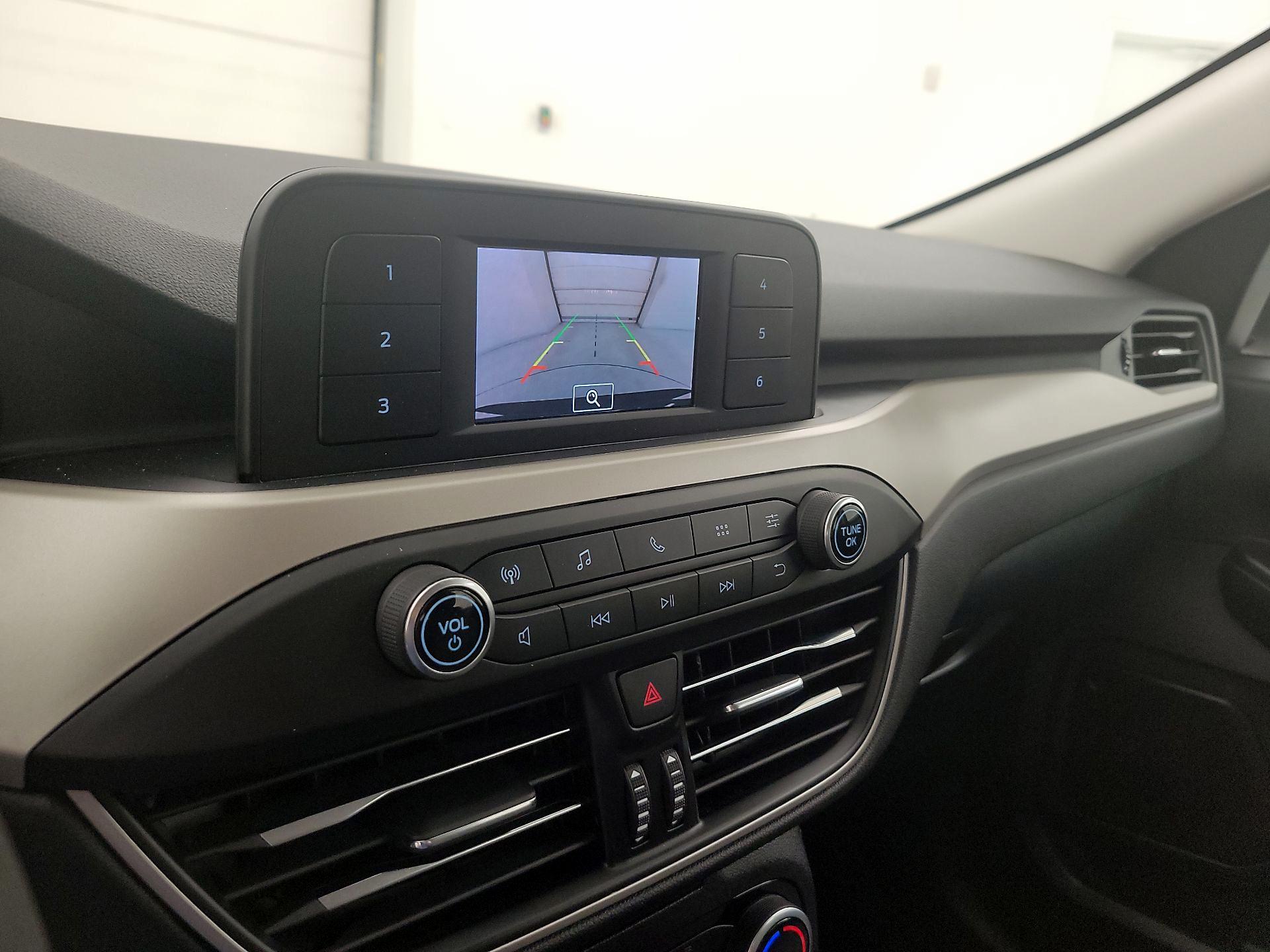 Thumbnail: 2021 Ford Escape - 12