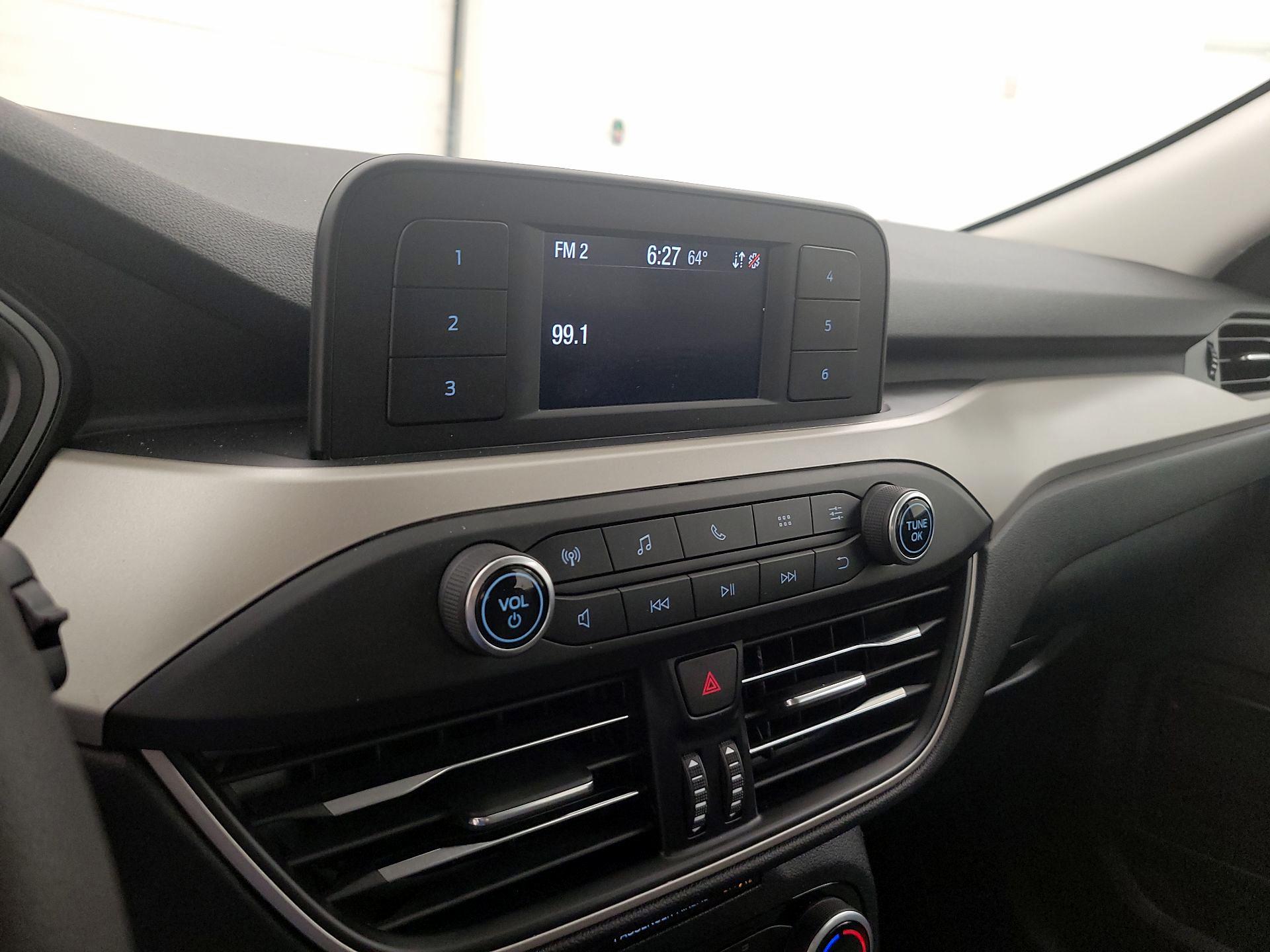 Thumbnail: 2021 Ford Escape - 13