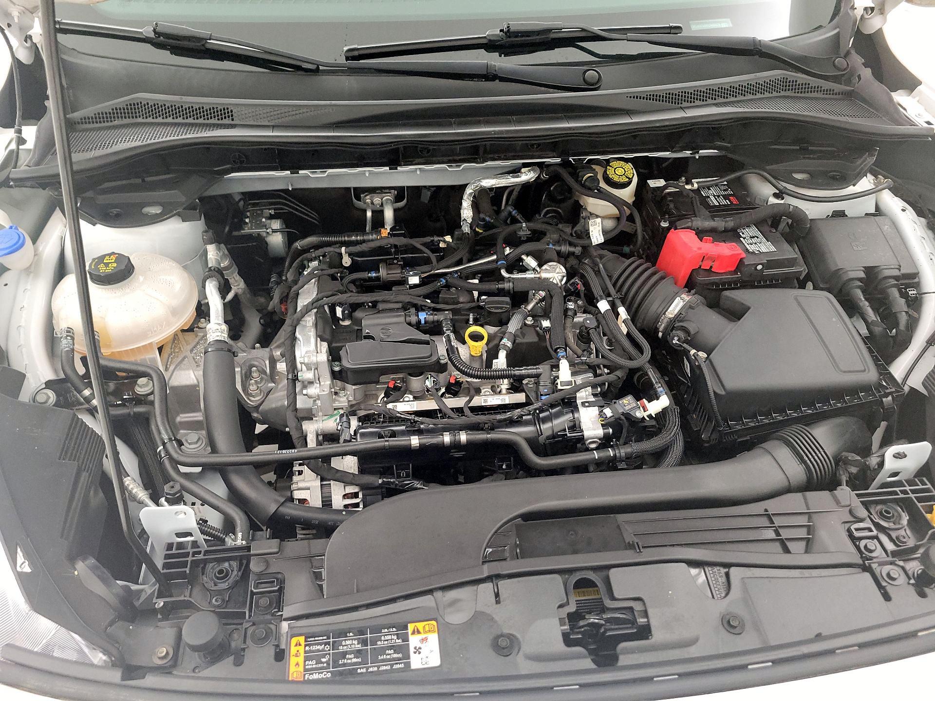 Thumbnail: 2021 Ford Escape - 19