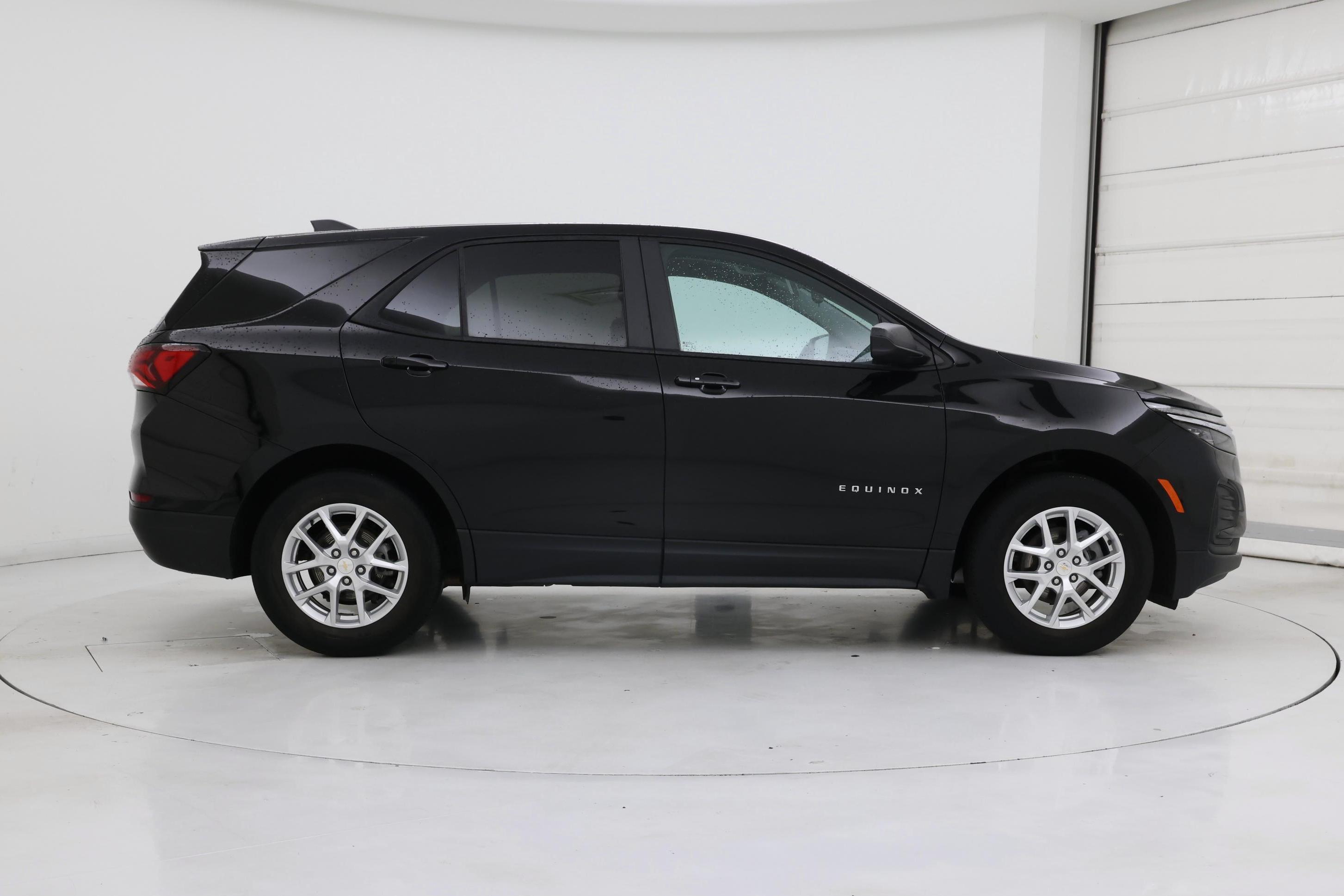 Thumbnail: 2024 Chevrolet Equinox - 7