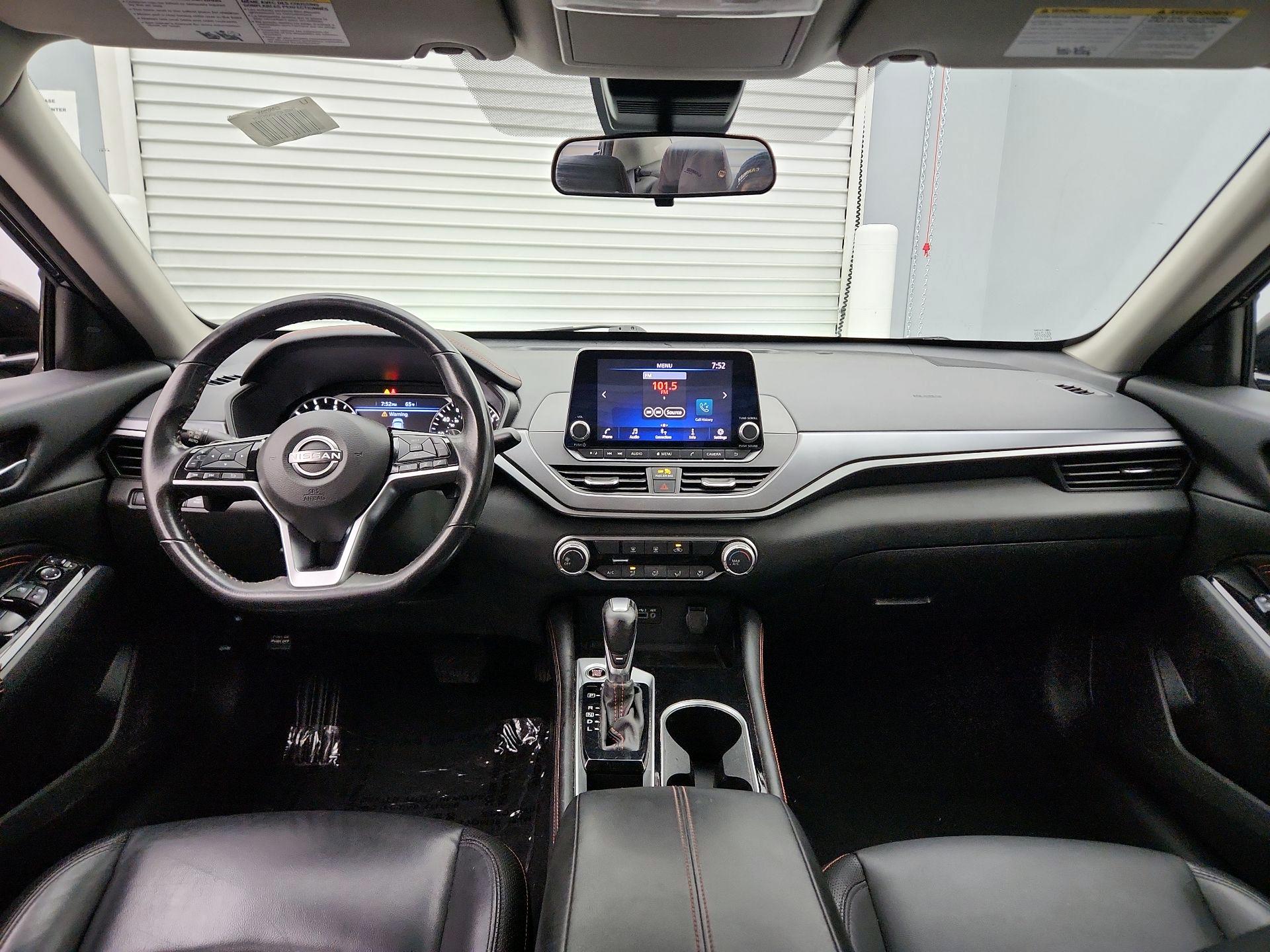 Thumbnail: 2023 Nissan Altima - 9