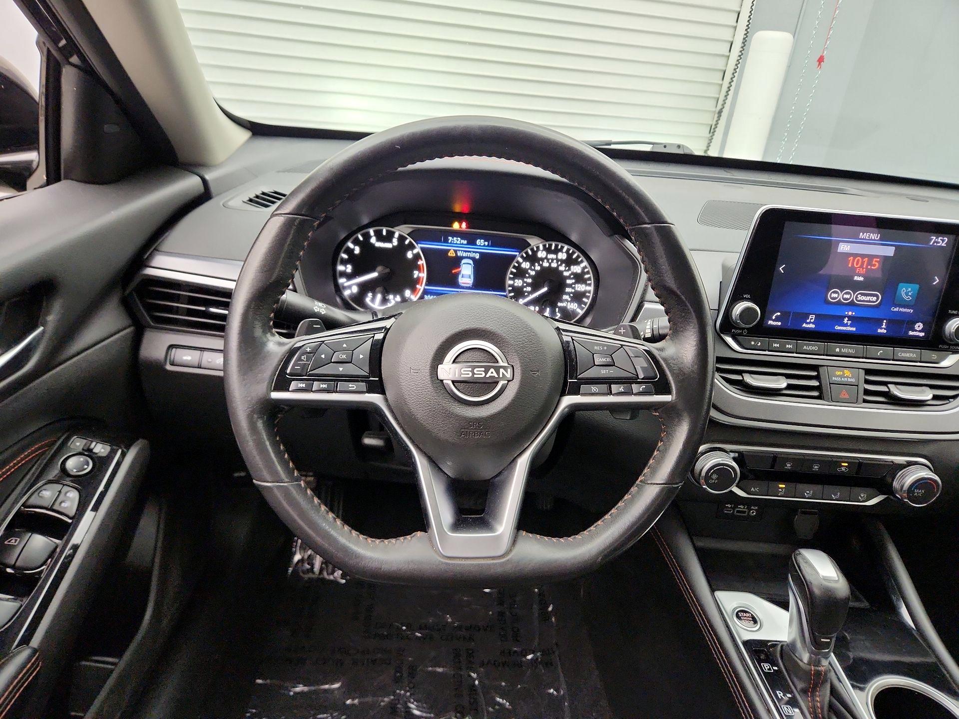 Thumbnail: 2023 Nissan Altima - 10