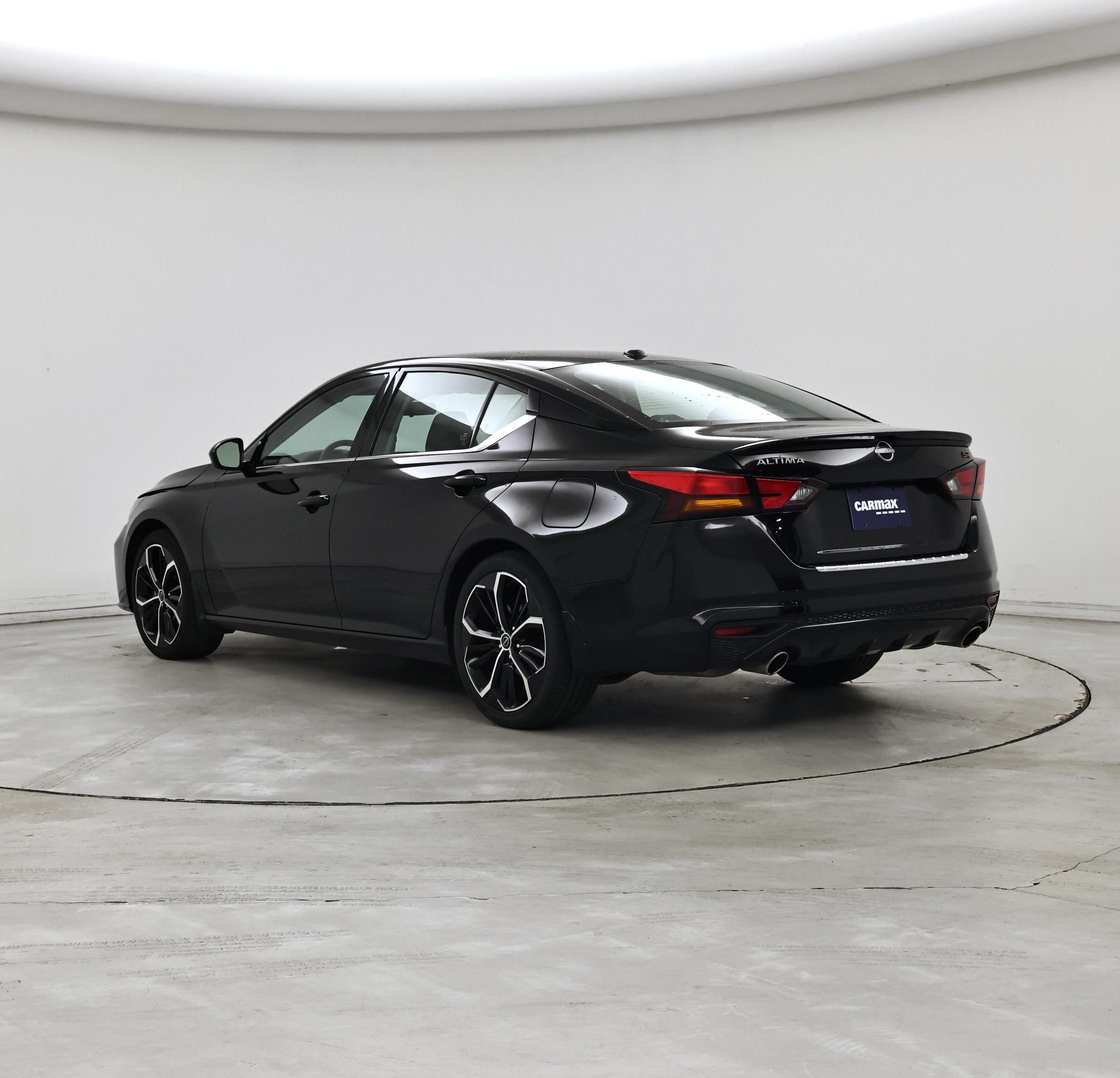 Thumbnail: 2023 Nissan Altima - 2