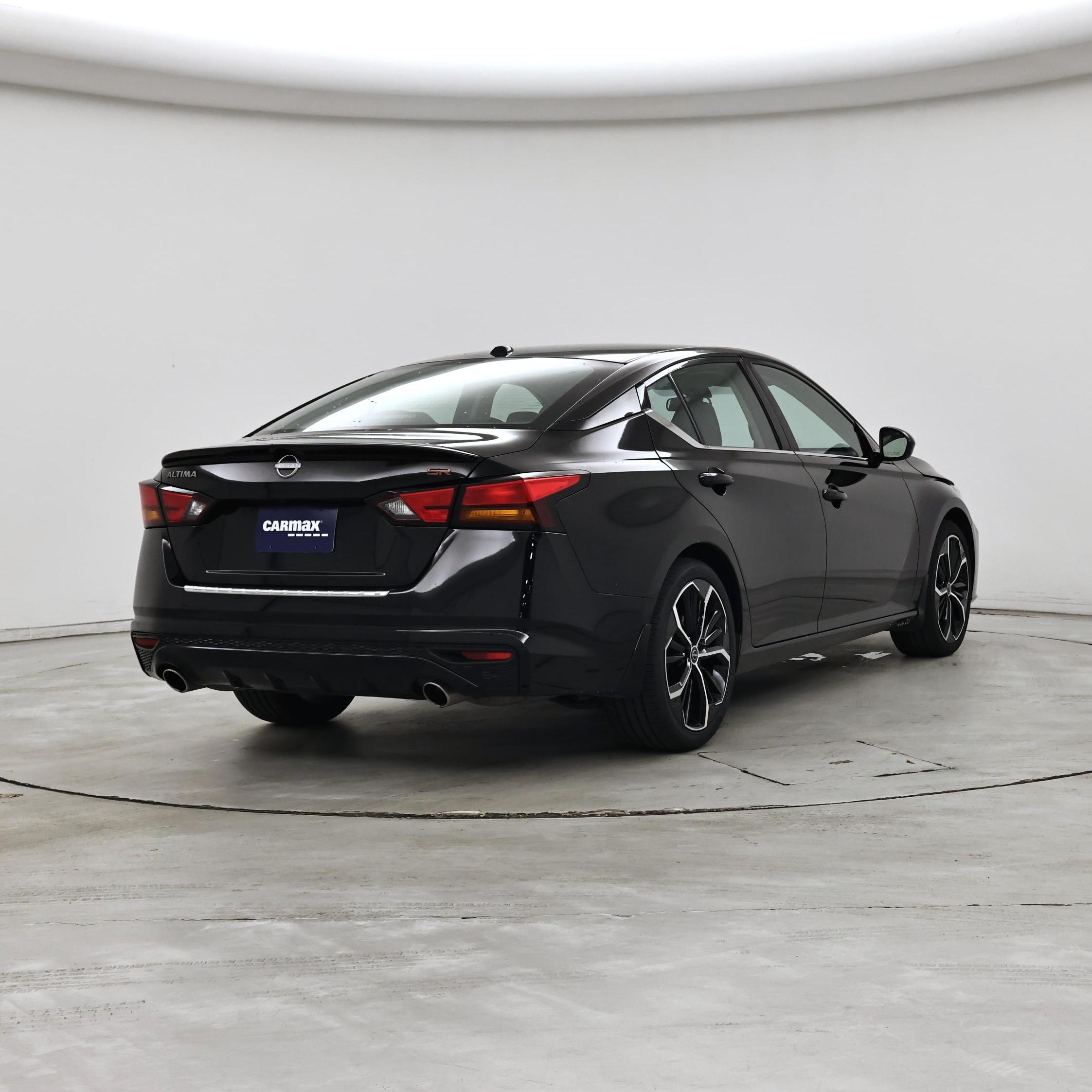 Thumbnail: 2023 Nissan Altima - 8