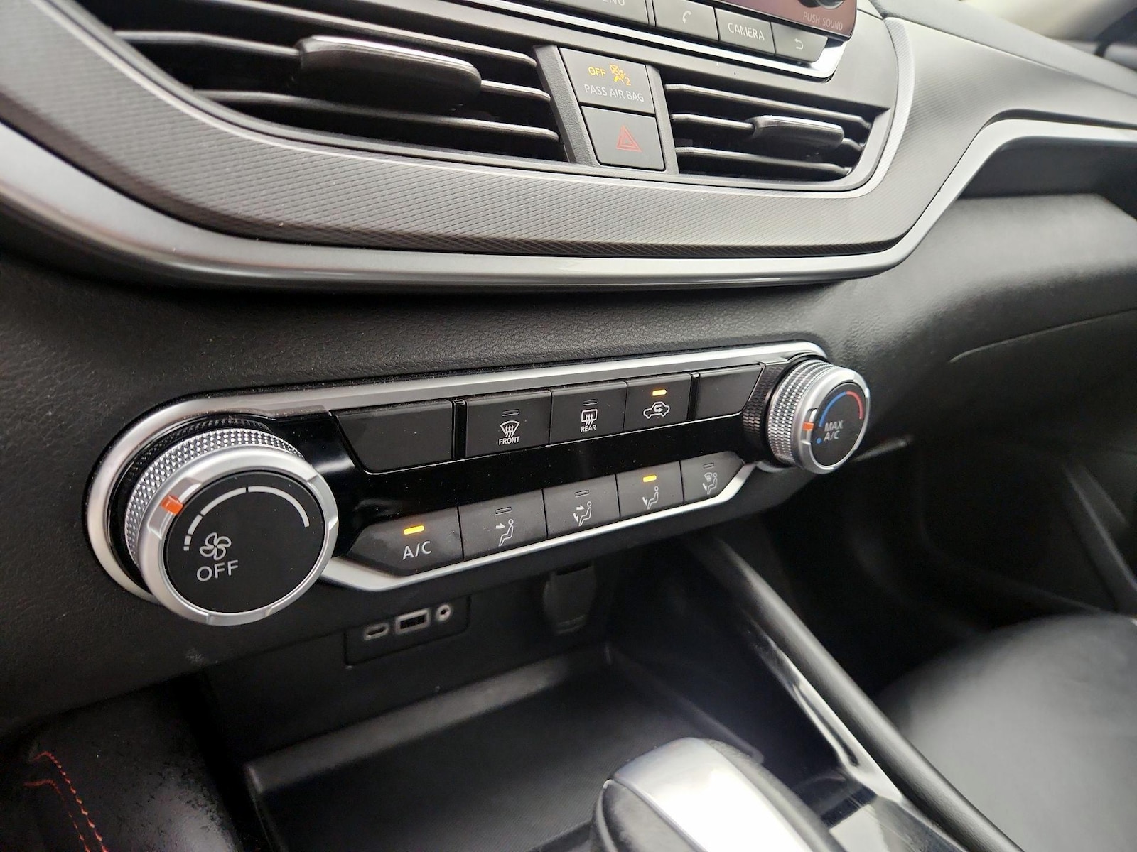 2023 Nissan Altima SR - Photo 17