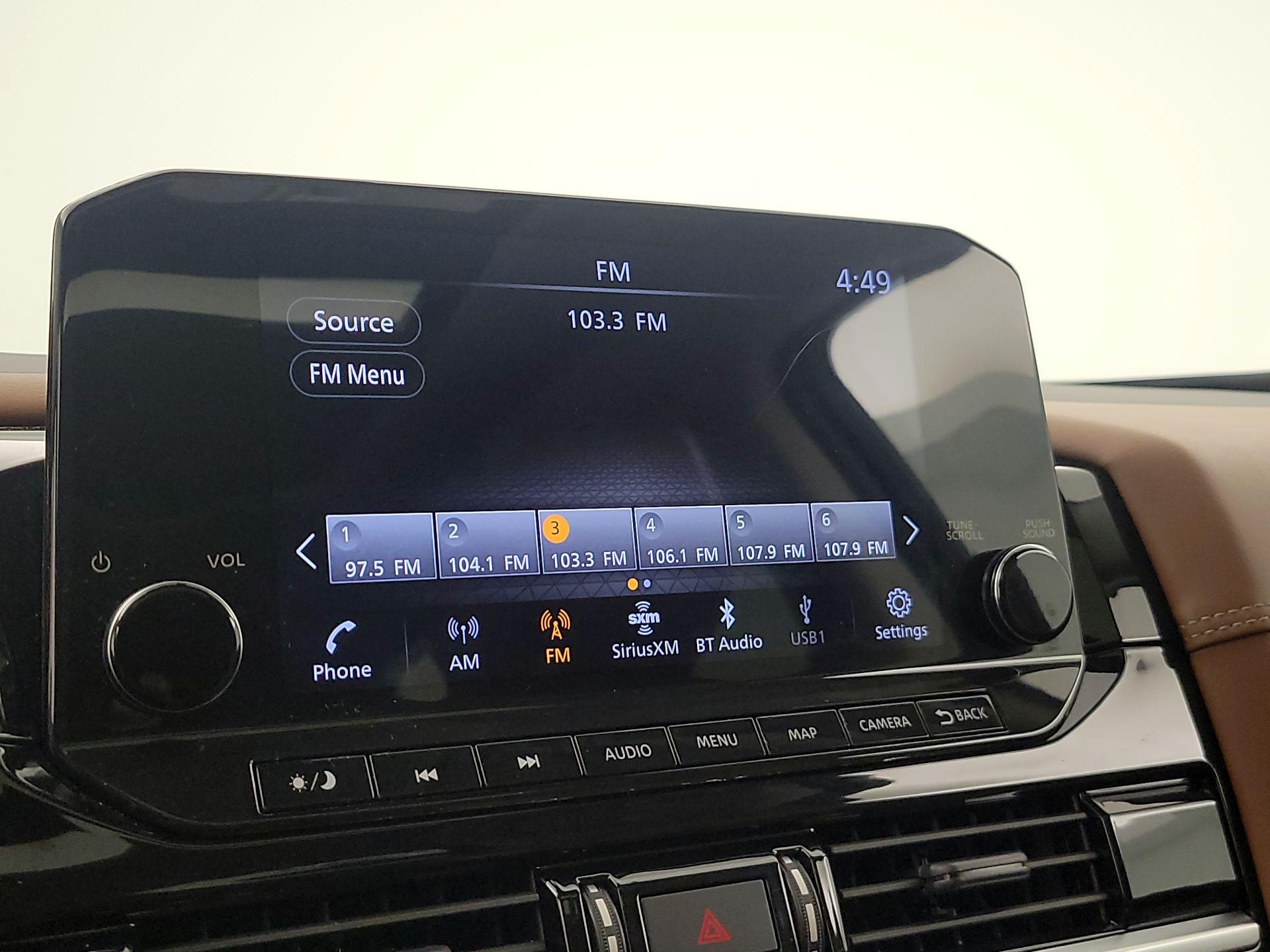 Thumbnail: 2023 Nissan Pathfinder - 16