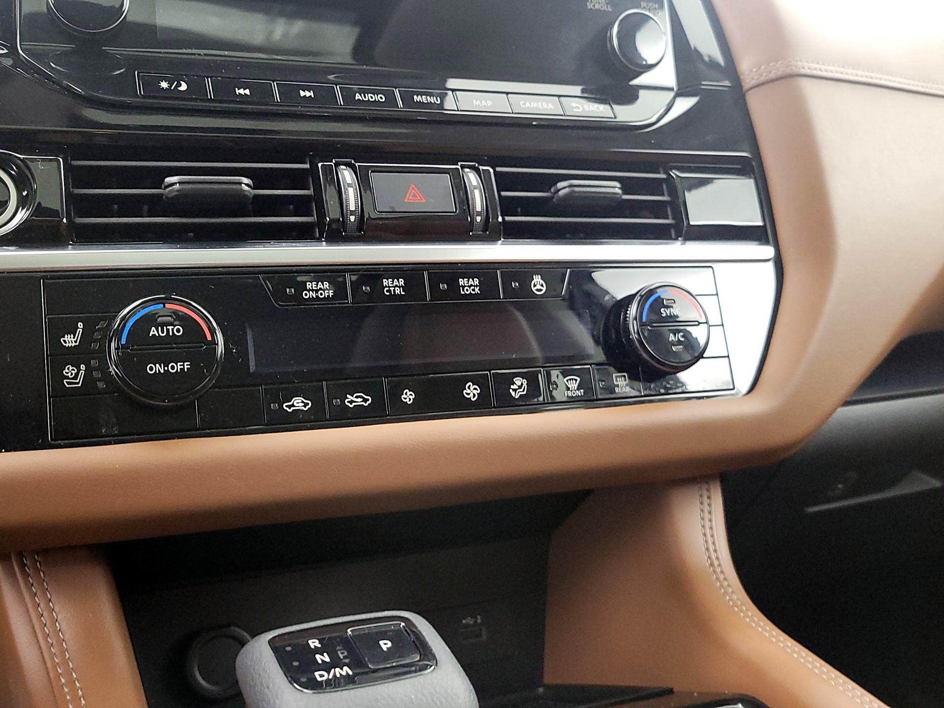 Thumbnail: 2023 Nissan Pathfinder - 17