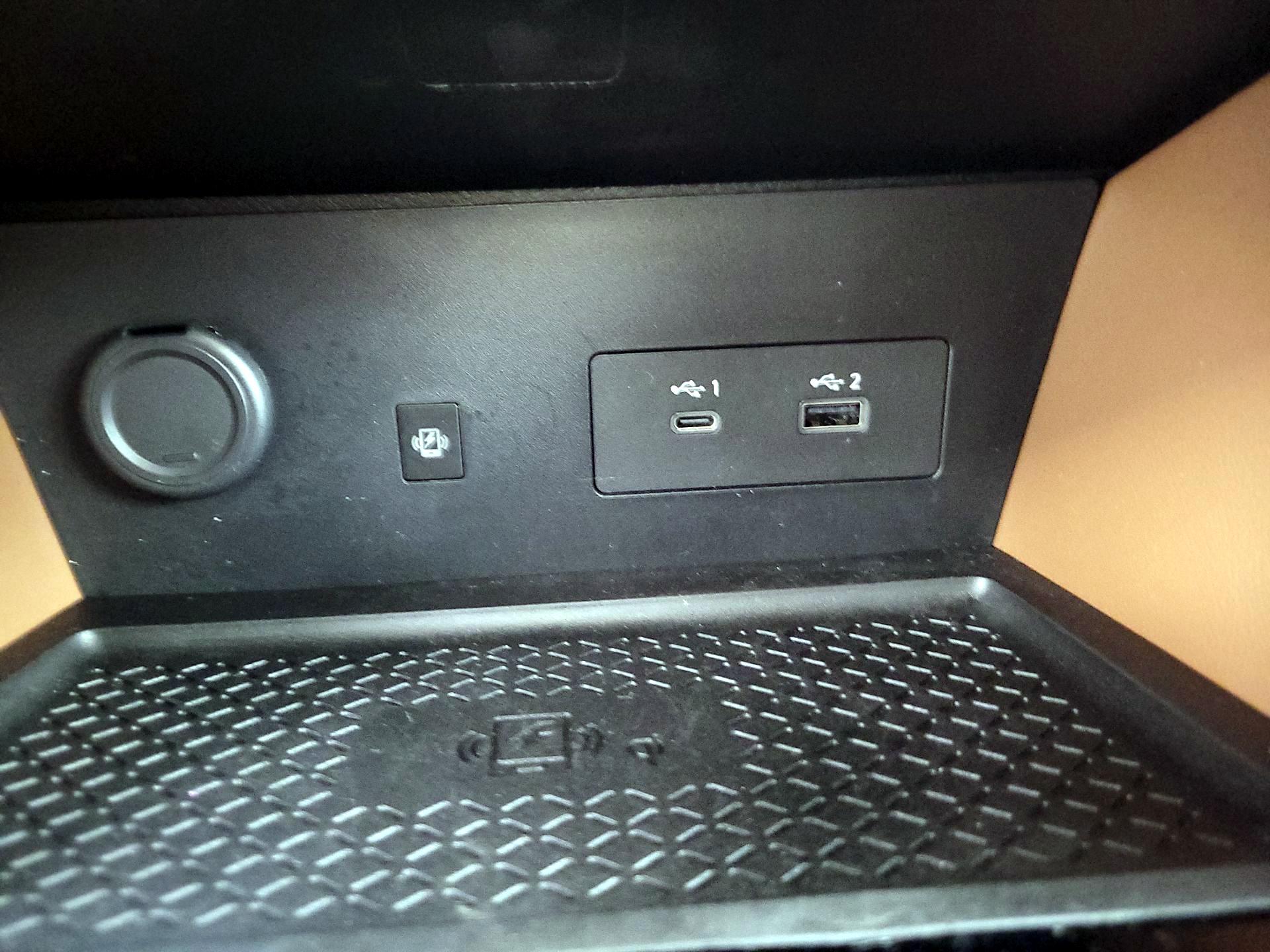 Thumbnail: 2023 Nissan Pathfinder - 19