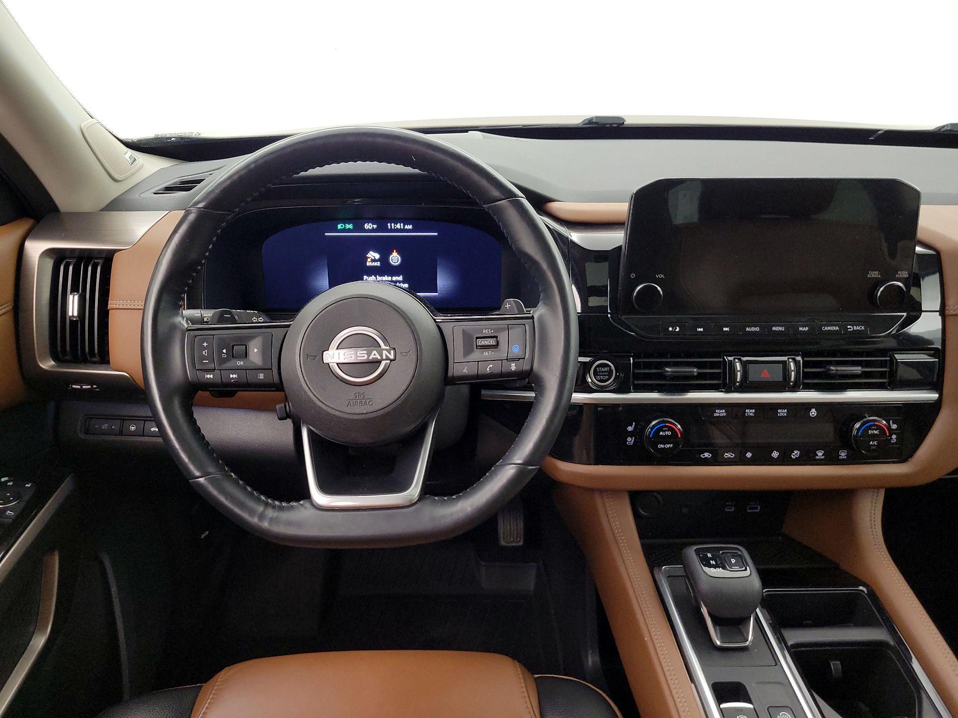 Thumbnail: 2023 Nissan Pathfinder - 10