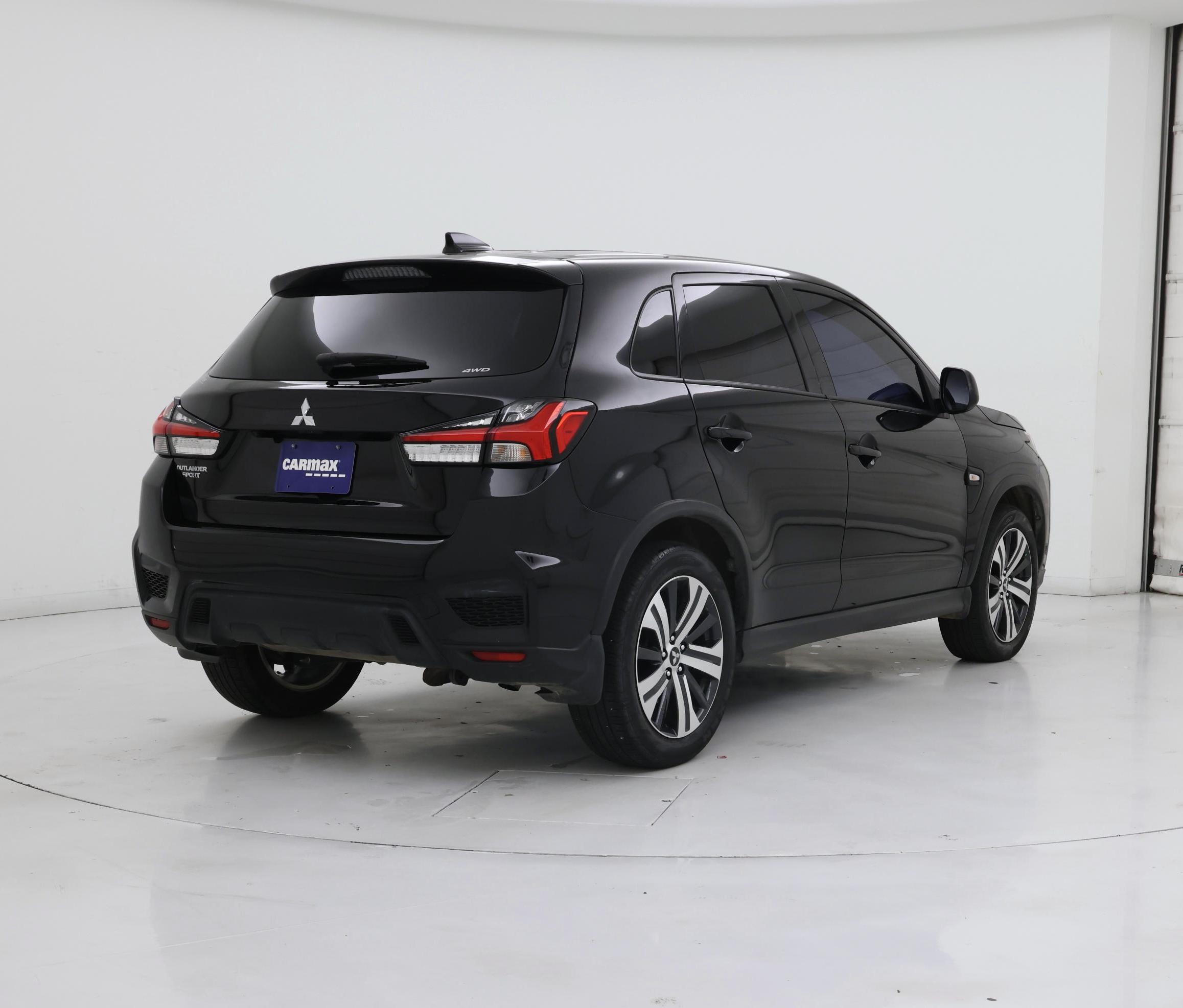 Thumbnail: 2024 Mitsubishi Outlander Sport - 8