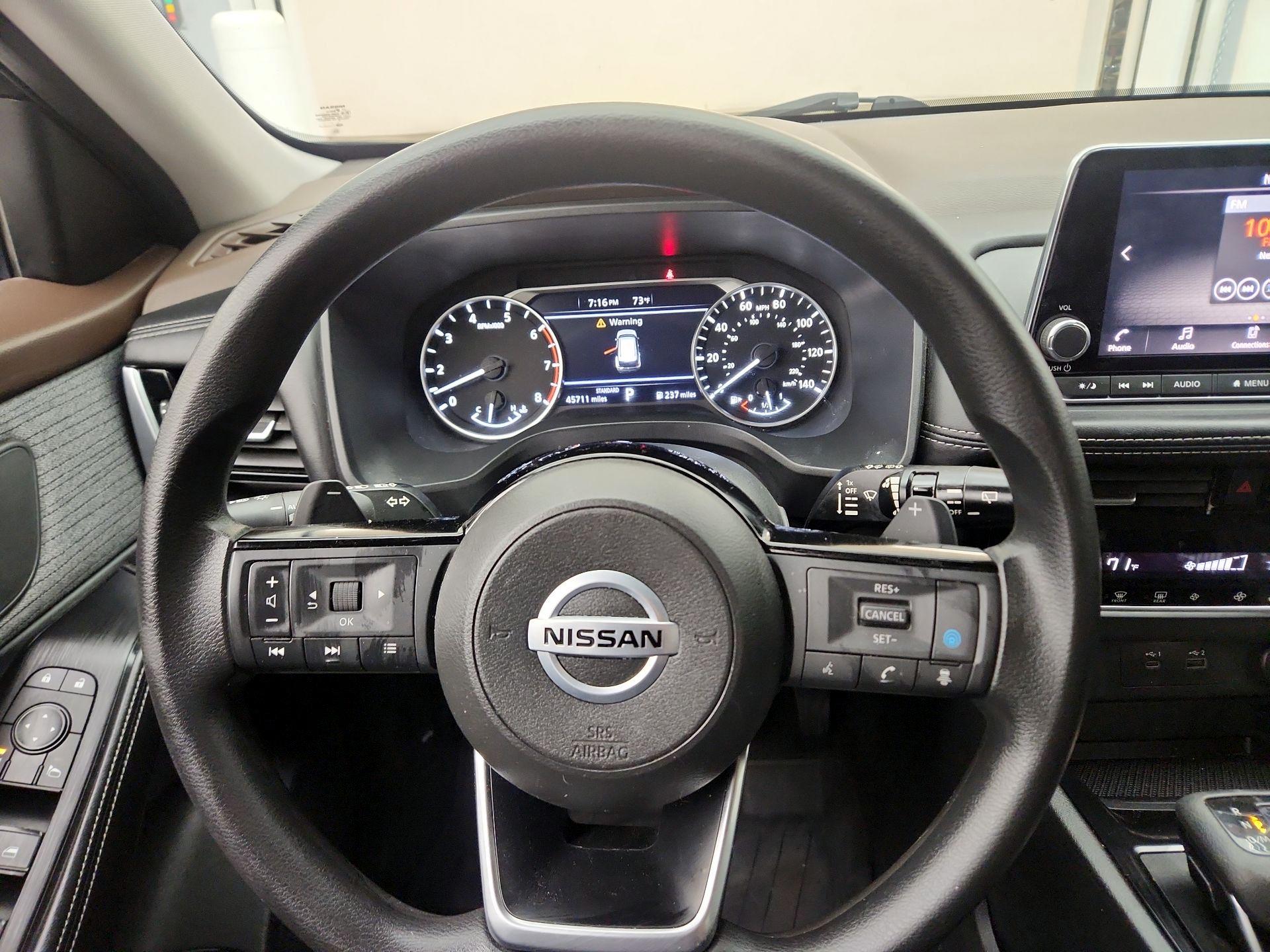 Thumbnail: 2021 Nissan Rogue - 10