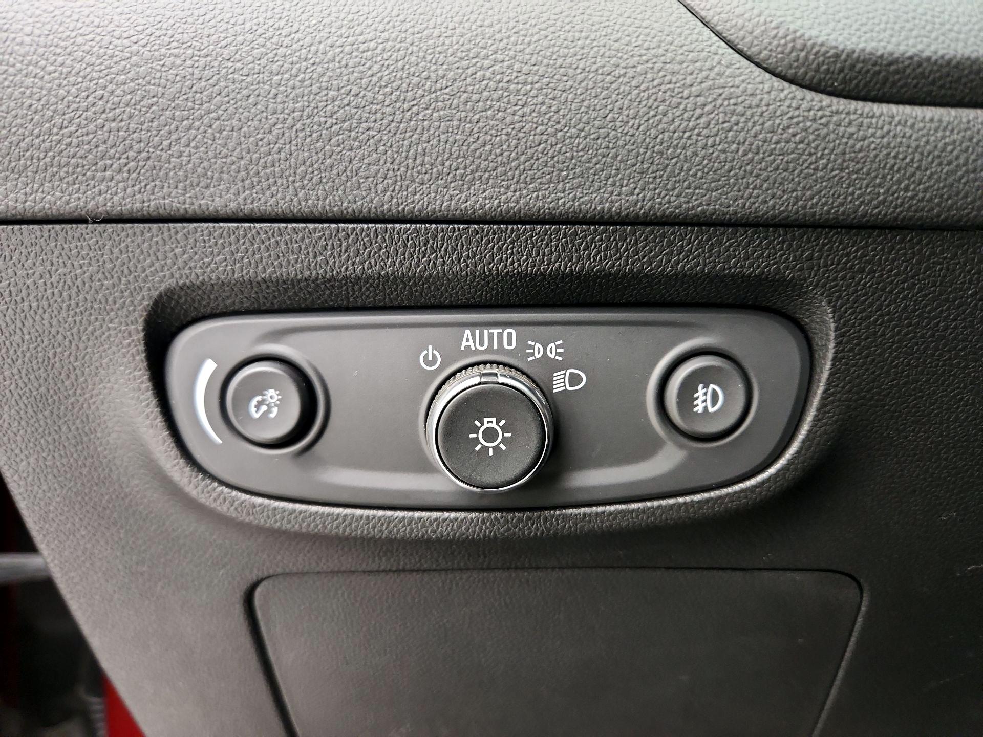 Thumbnail: 2023 Buick Encore GX - 13