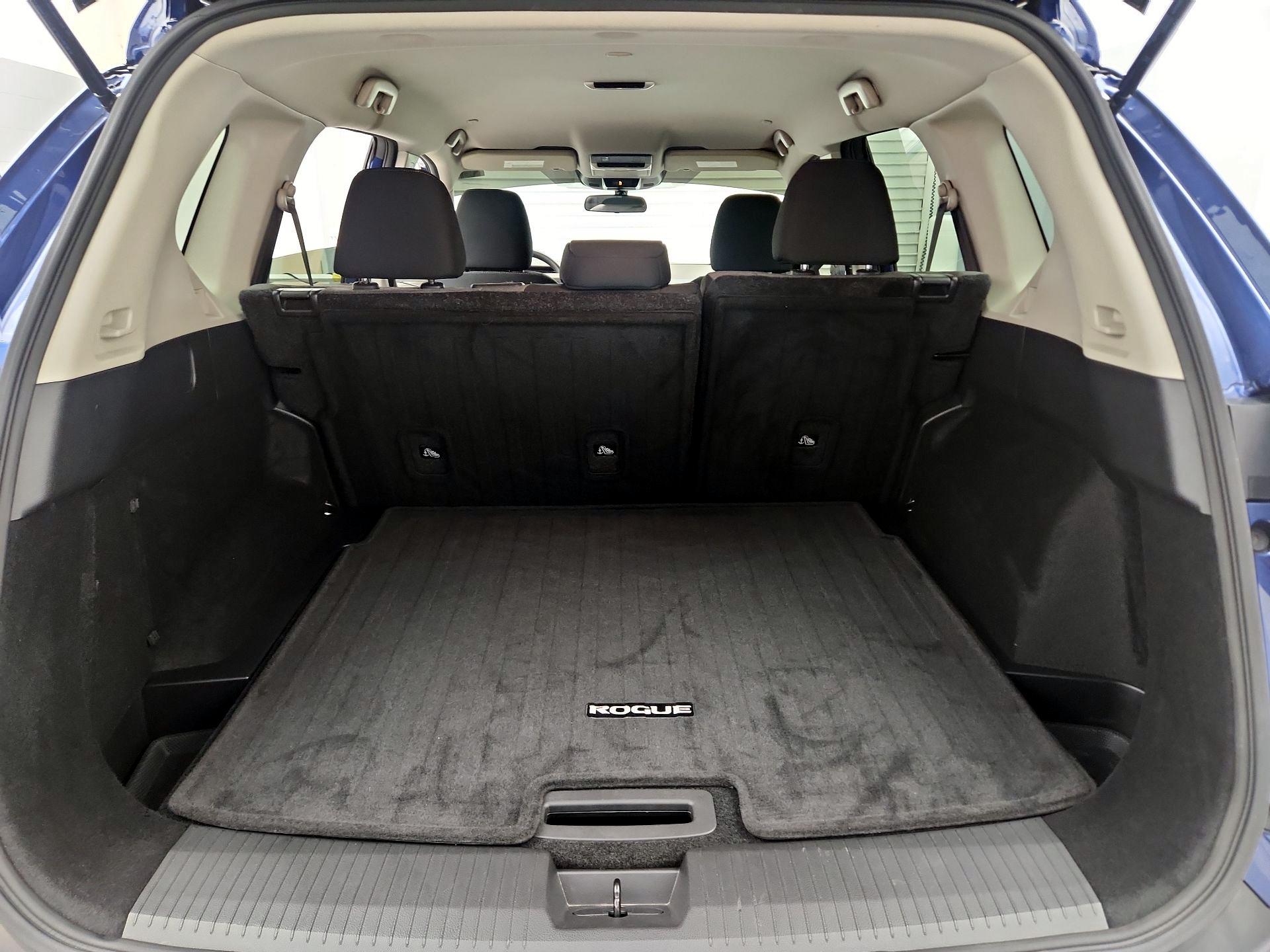 Thumbnail: 2023 Nissan Rogue - 20