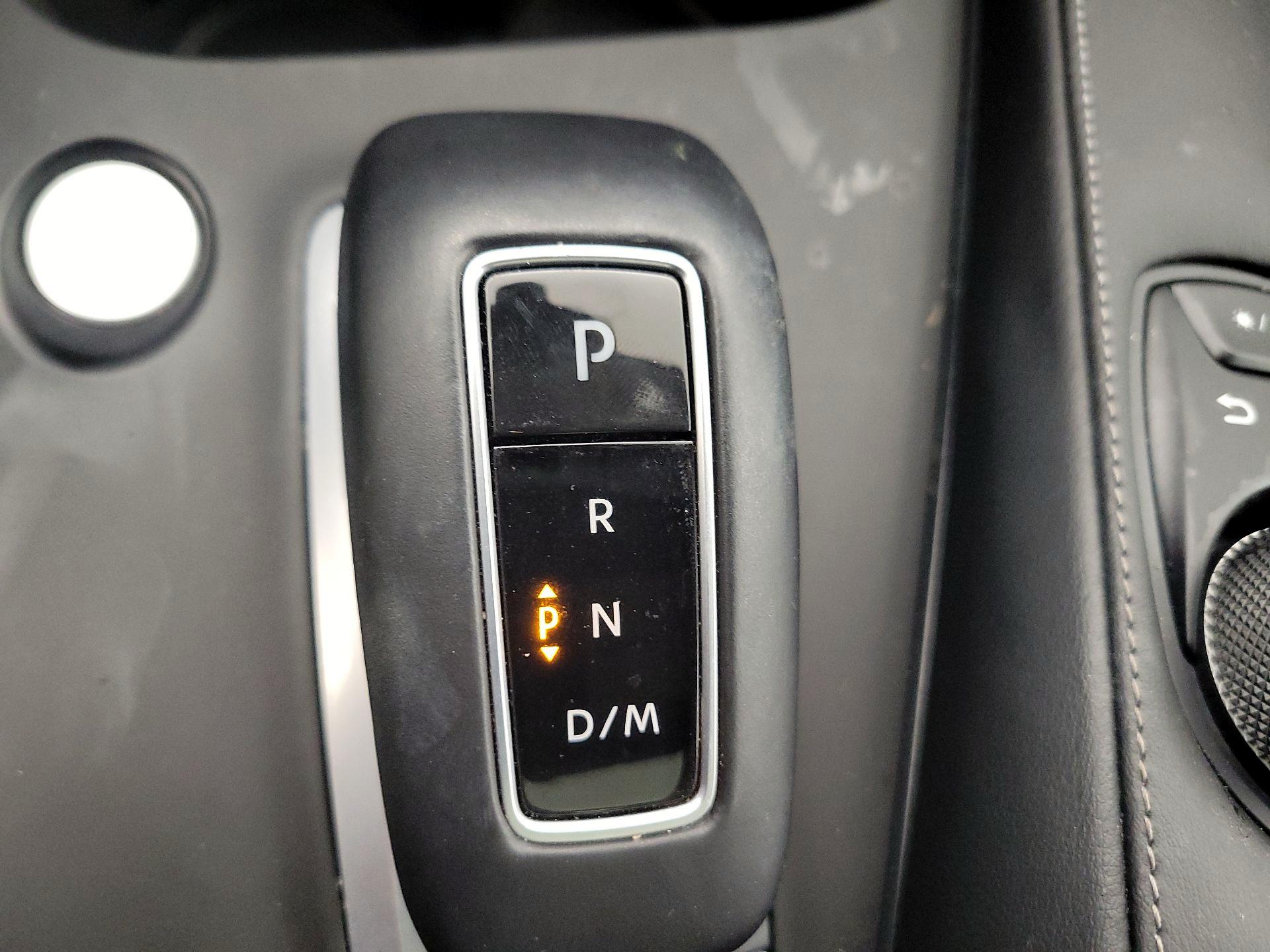 Thumbnail: 2023 INFINITI QX50 - 17