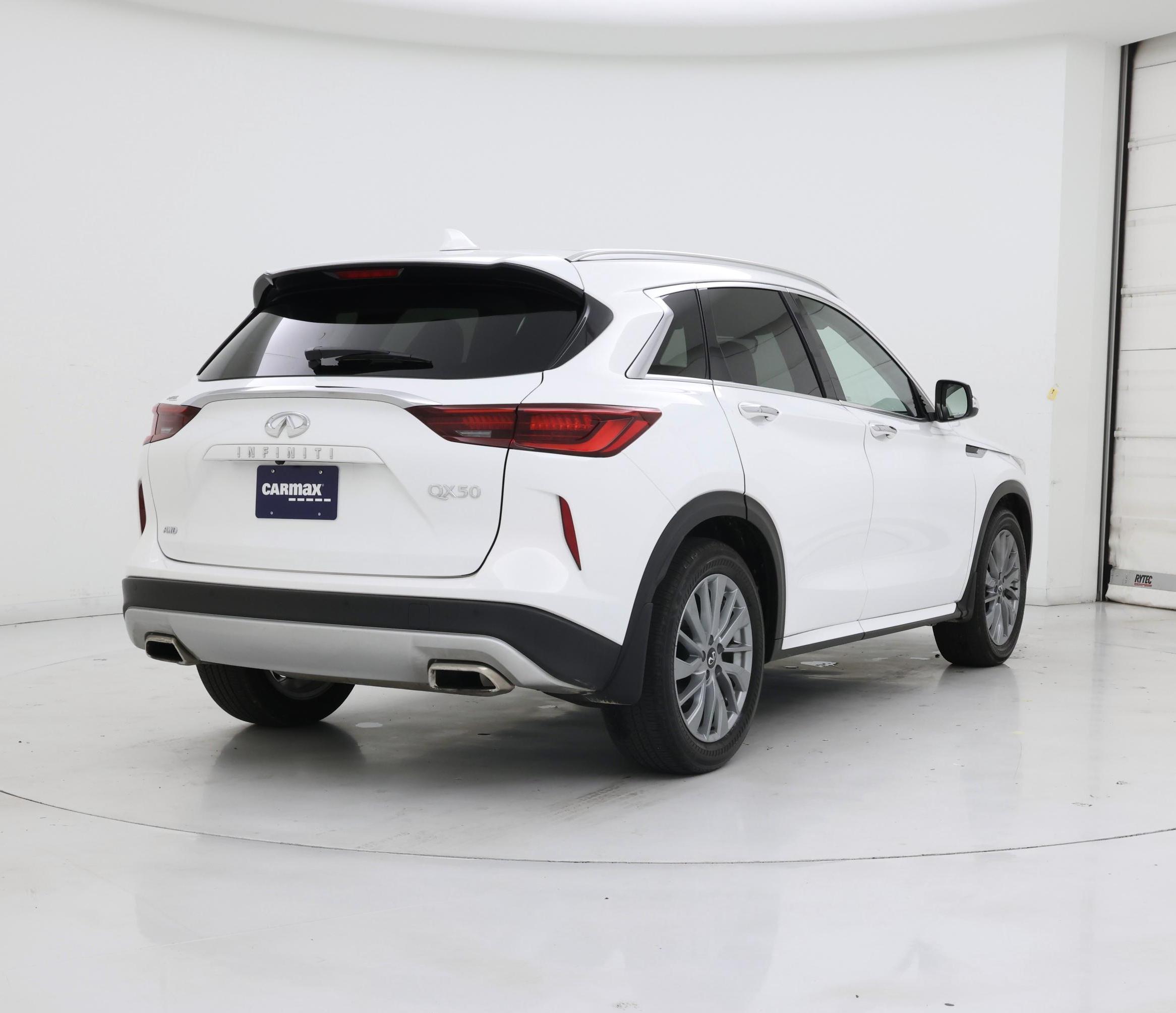 Thumbnail: 2023 INFINITI QX50 - 8