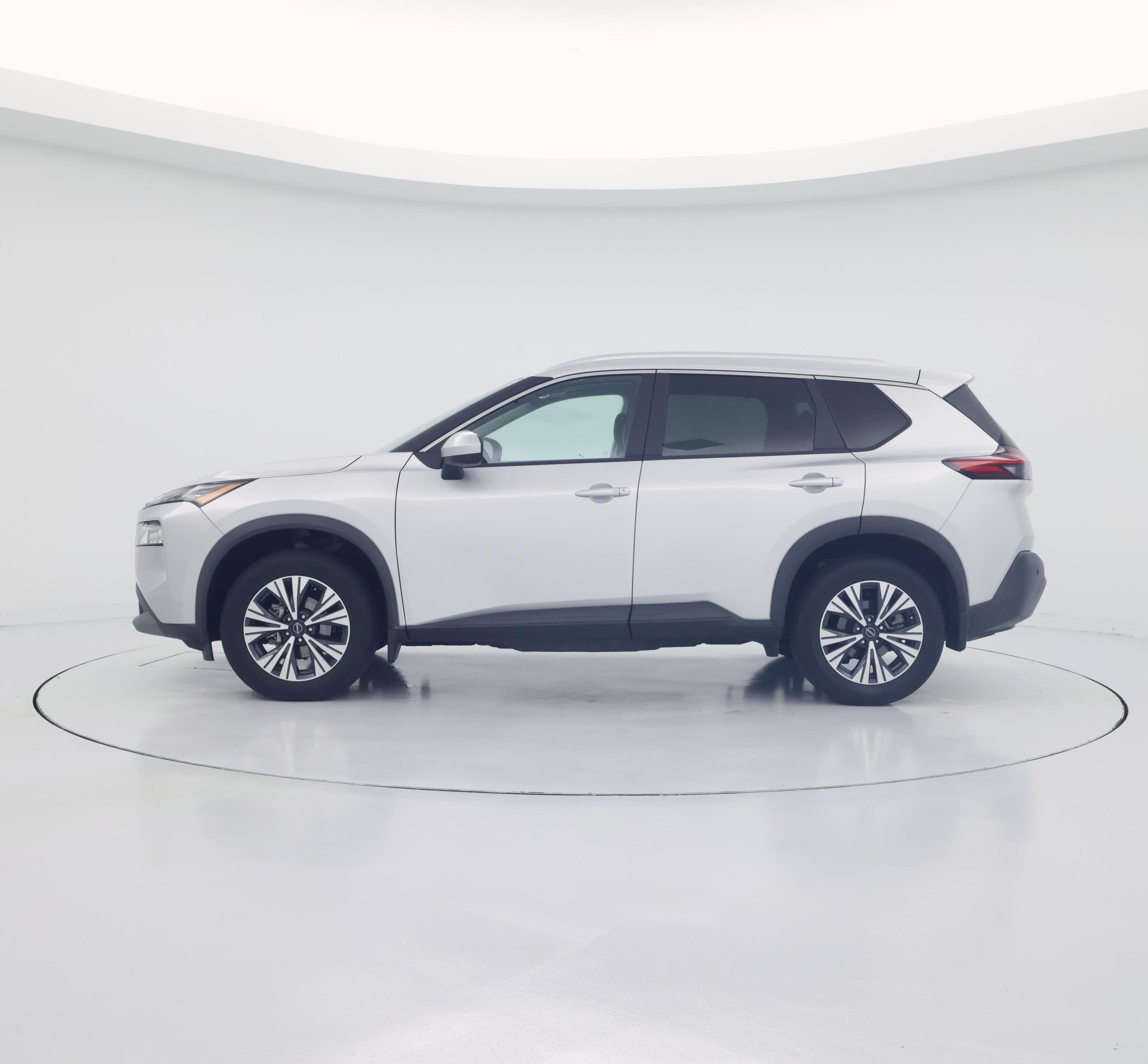 Thumbnail: 2023 Nissan Rogue - 3