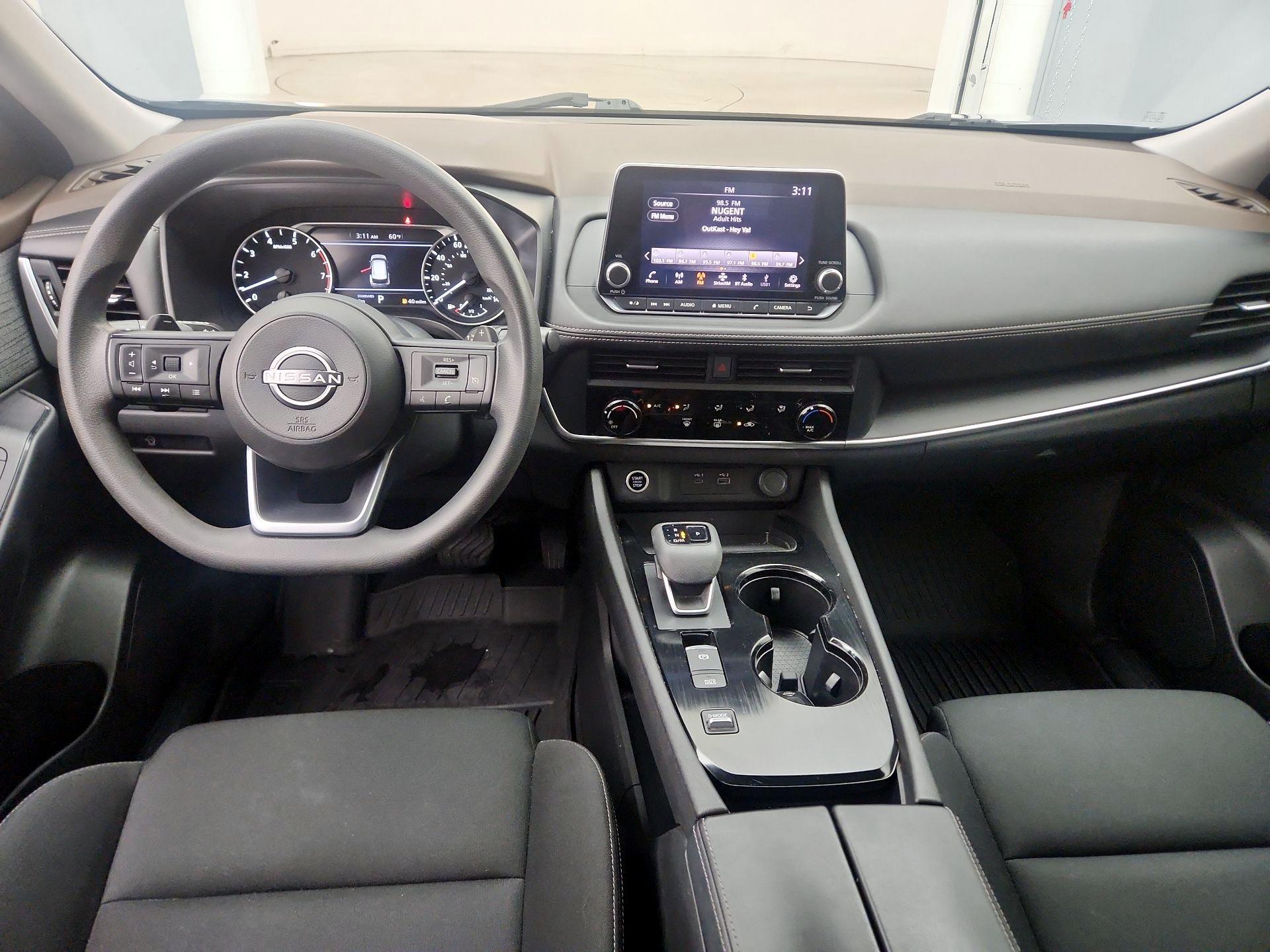 Thumbnail: 2023 Nissan Rogue - 9