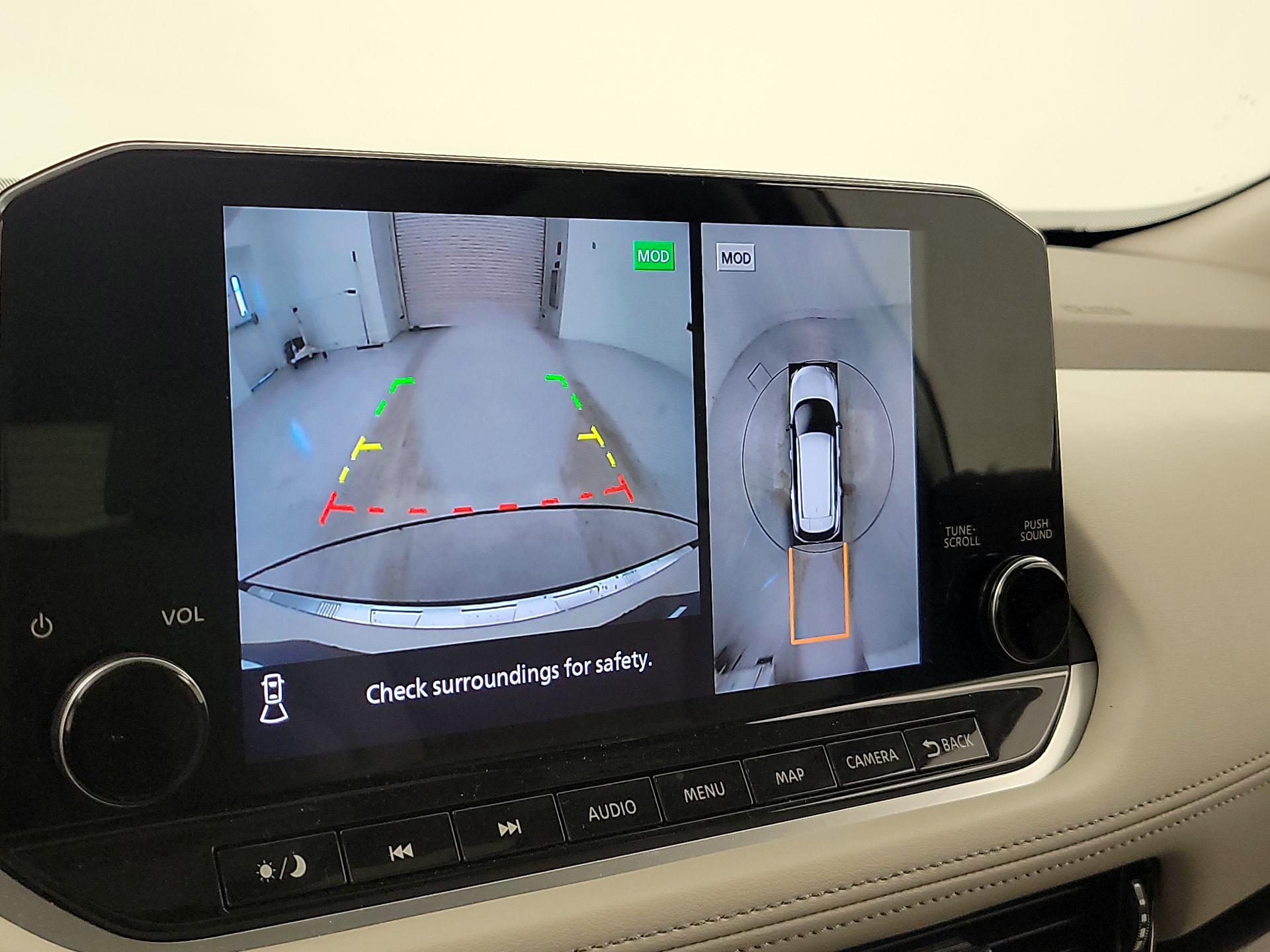 Thumbnail: 2023 Nissan Rogue - 15