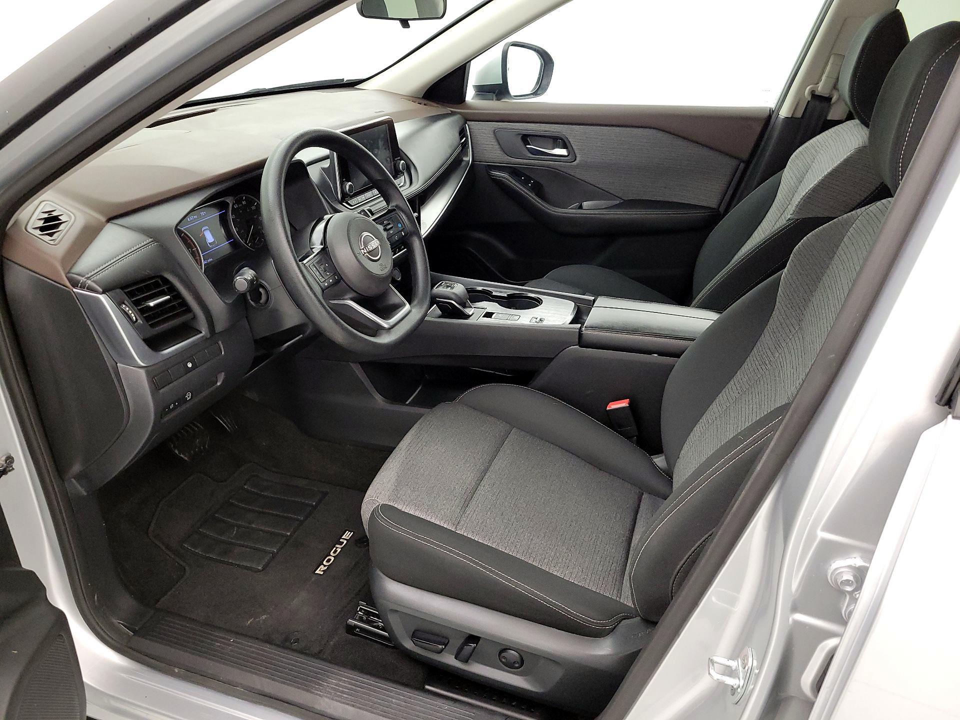 Thumbnail: 2023 Nissan Rogue - 11