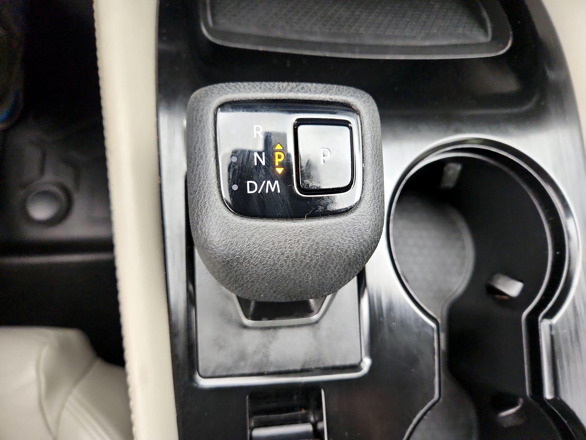 Thumbnail: 2023 Nissan Rogue - 18