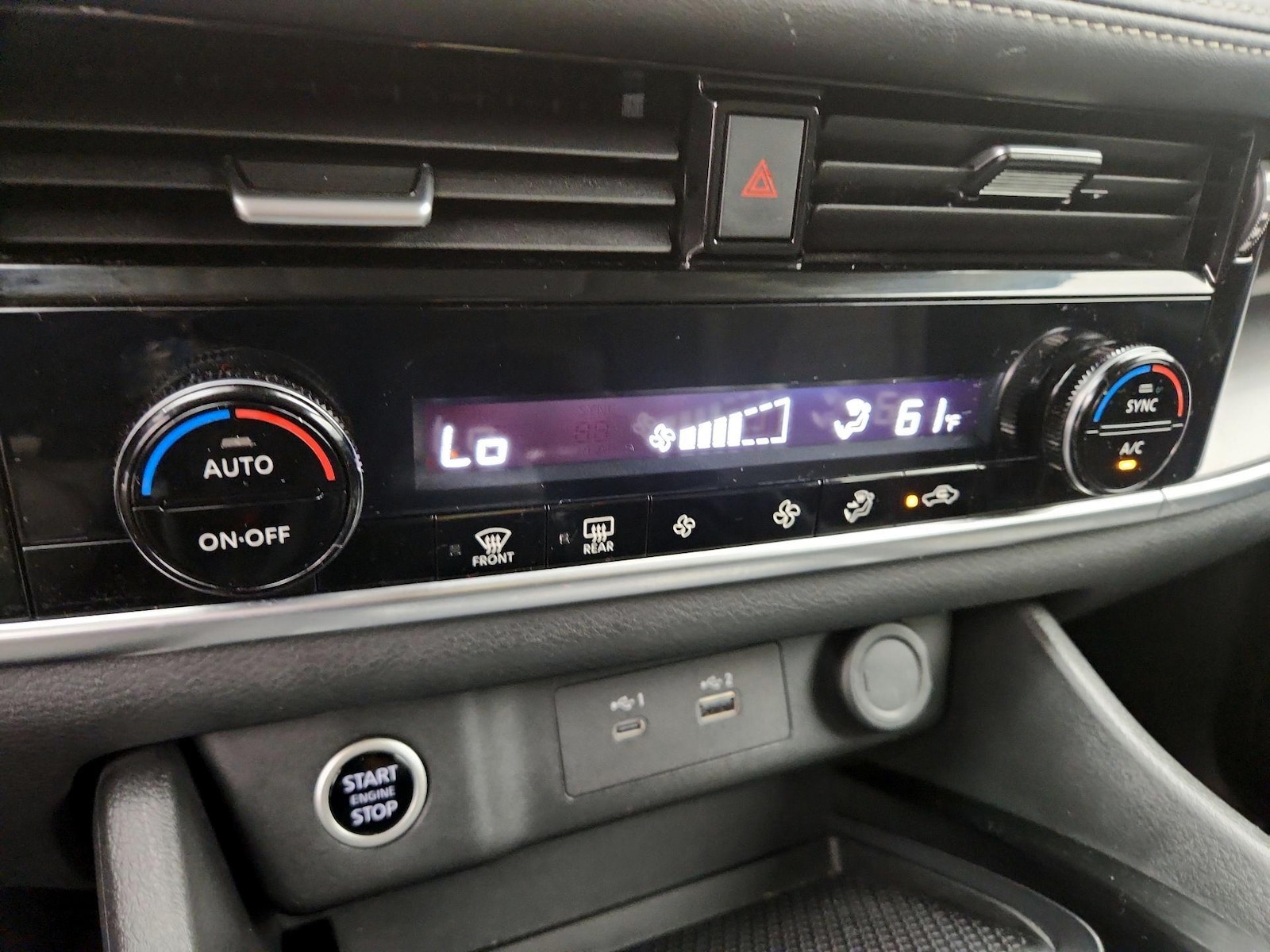 2023 Nissan Rogue SV - Photo 17