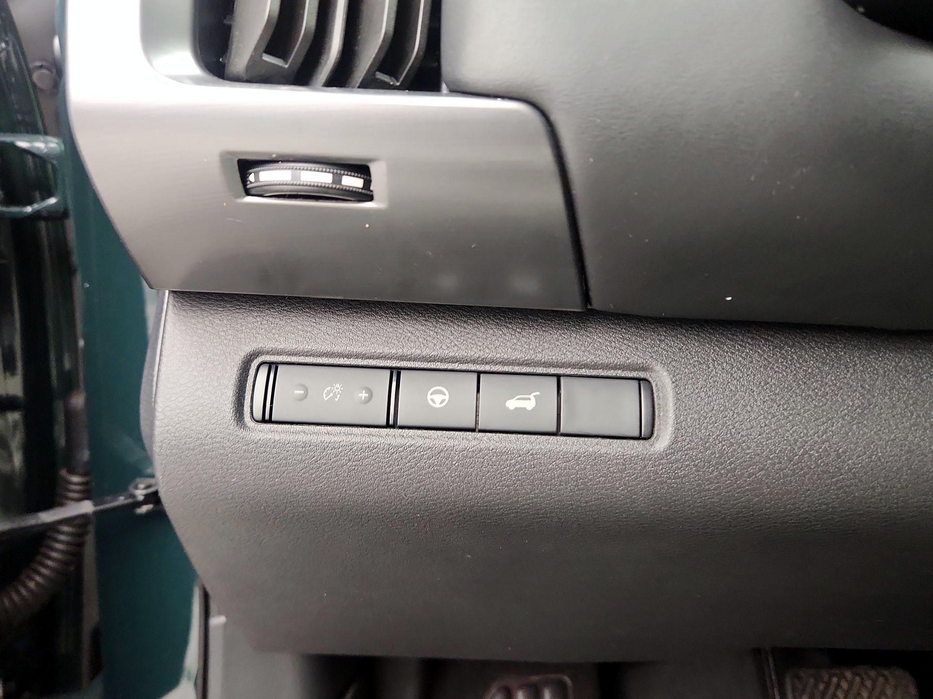 Thumbnail: 2023 Nissan Pathfinder - 13