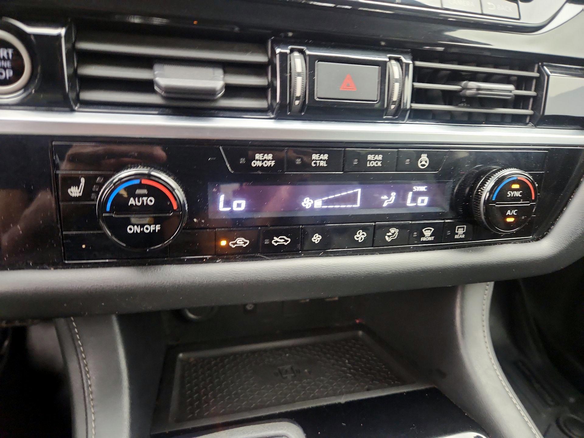 Thumbnail: 2023 Nissan Pathfinder - 17