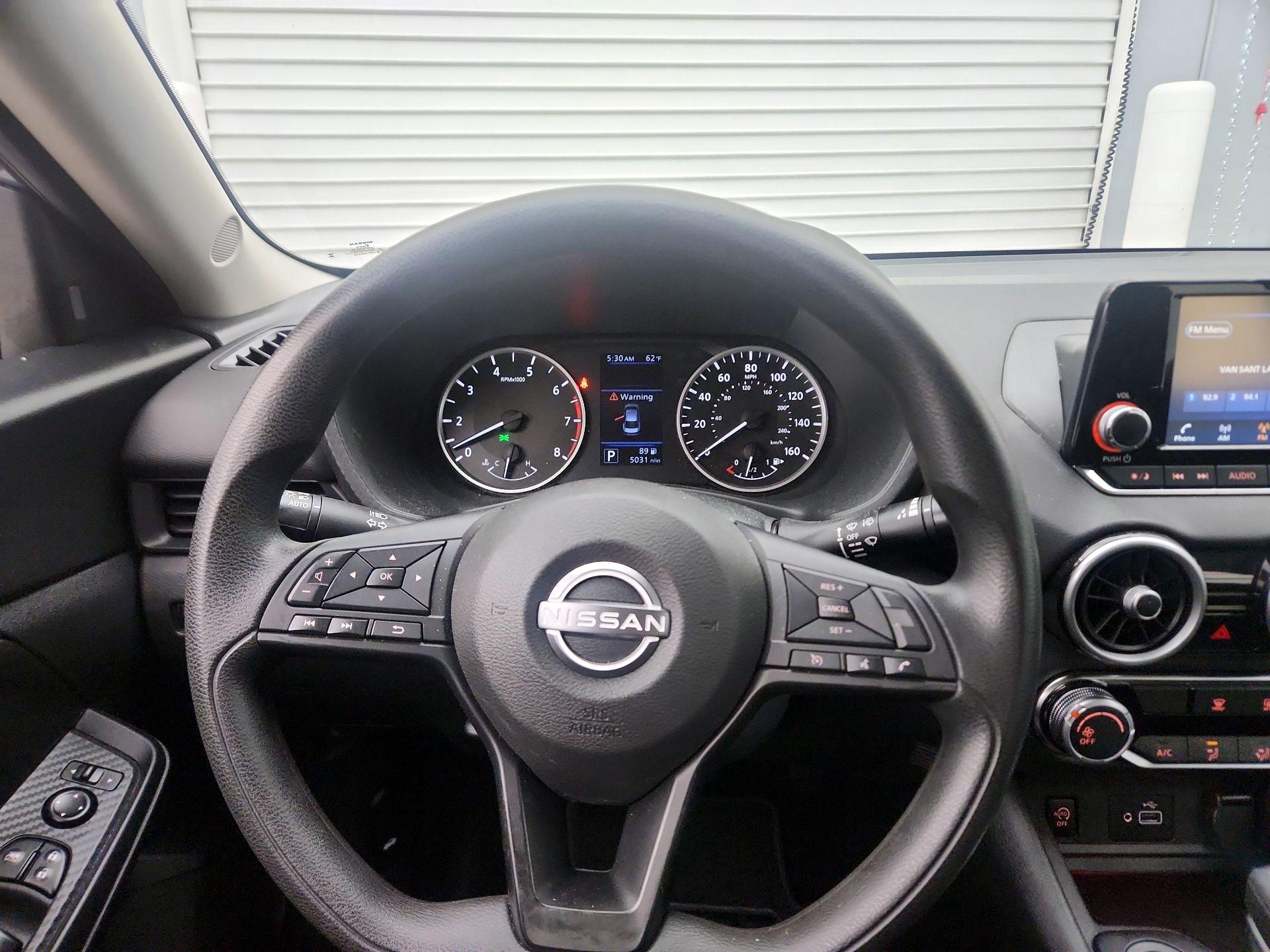 Thumbnail: 2024 Nissan Sentra - 10