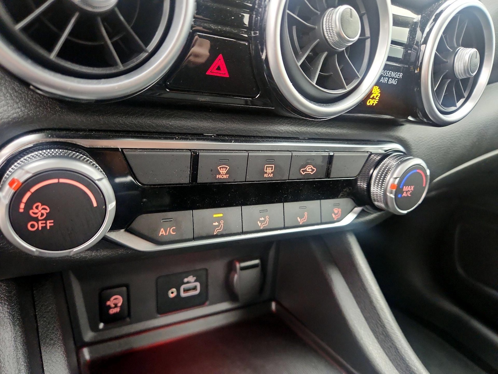 2024 Nissan Sentra S - Photo 17