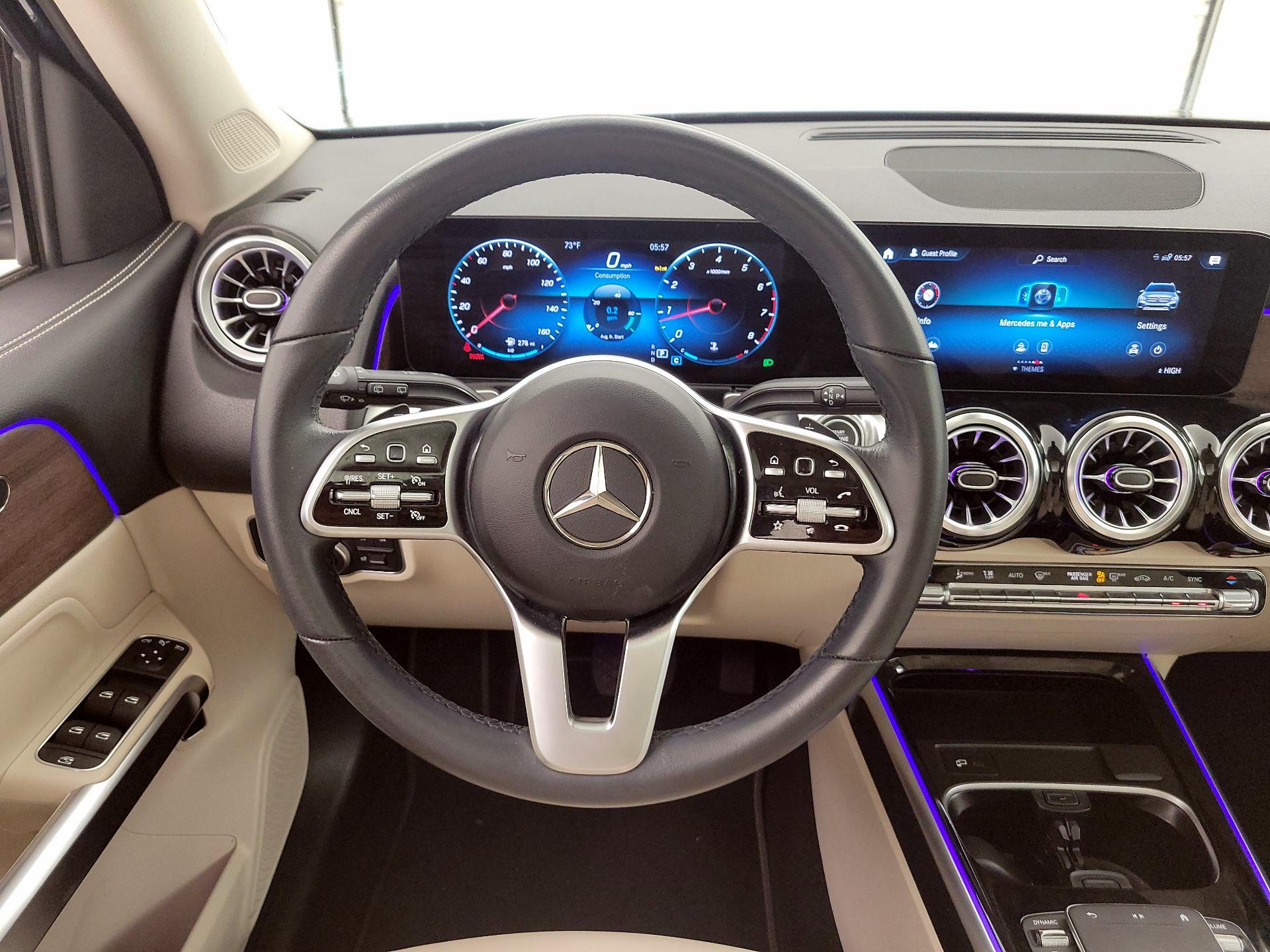 Thumbnail: 2023 Mercedes-Benz GLB - 10