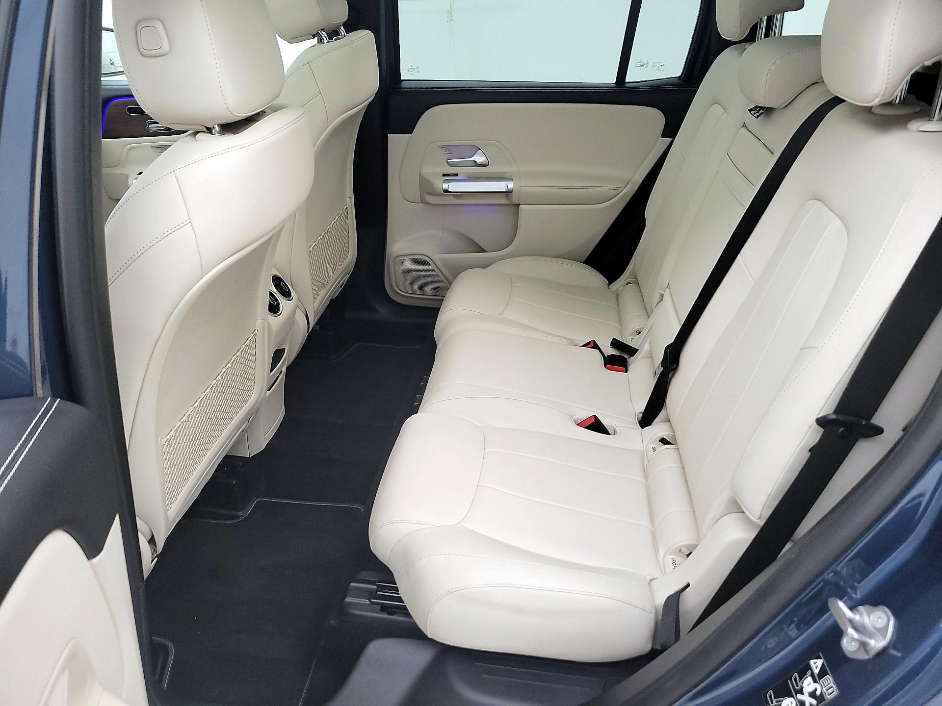 Thumbnail: 2023 Mercedes-Benz GLB - 20