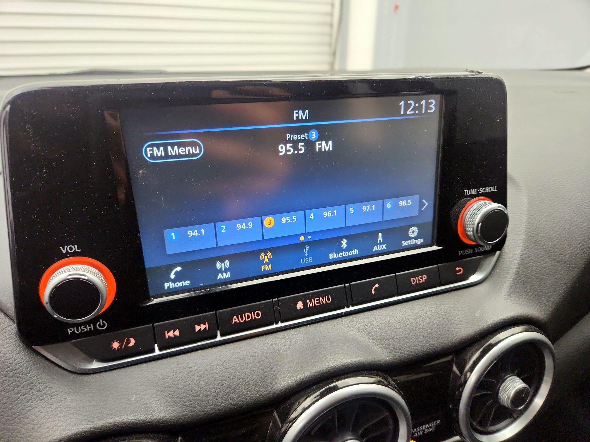 Thumbnail: 2022 Nissan Sentra - 15