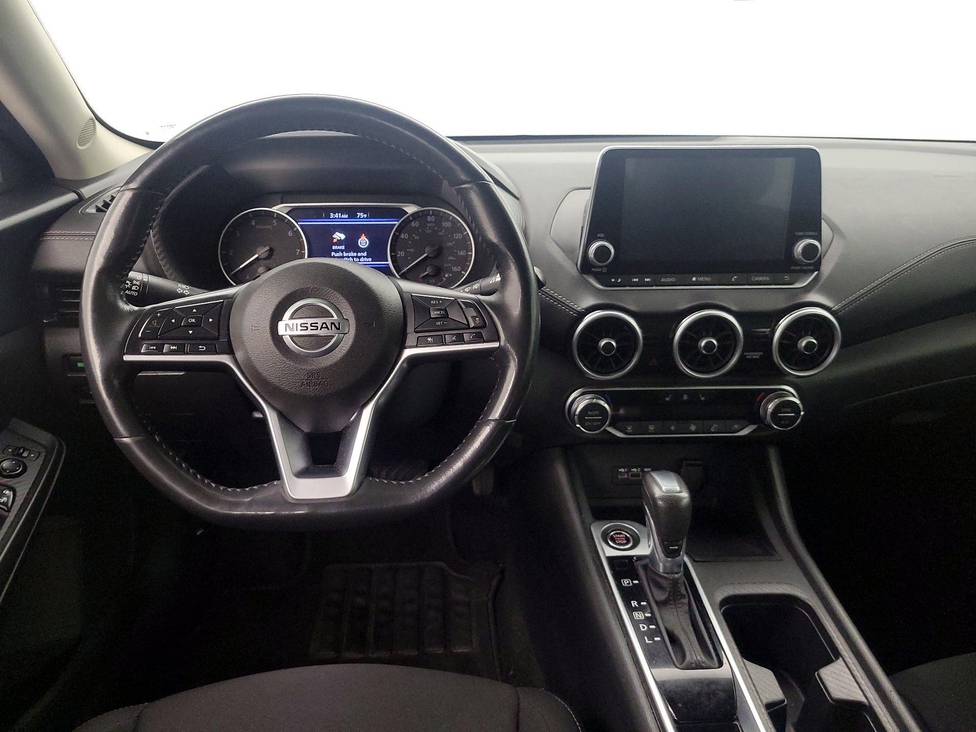 Thumbnail: 2023 Nissan Sentra - 10