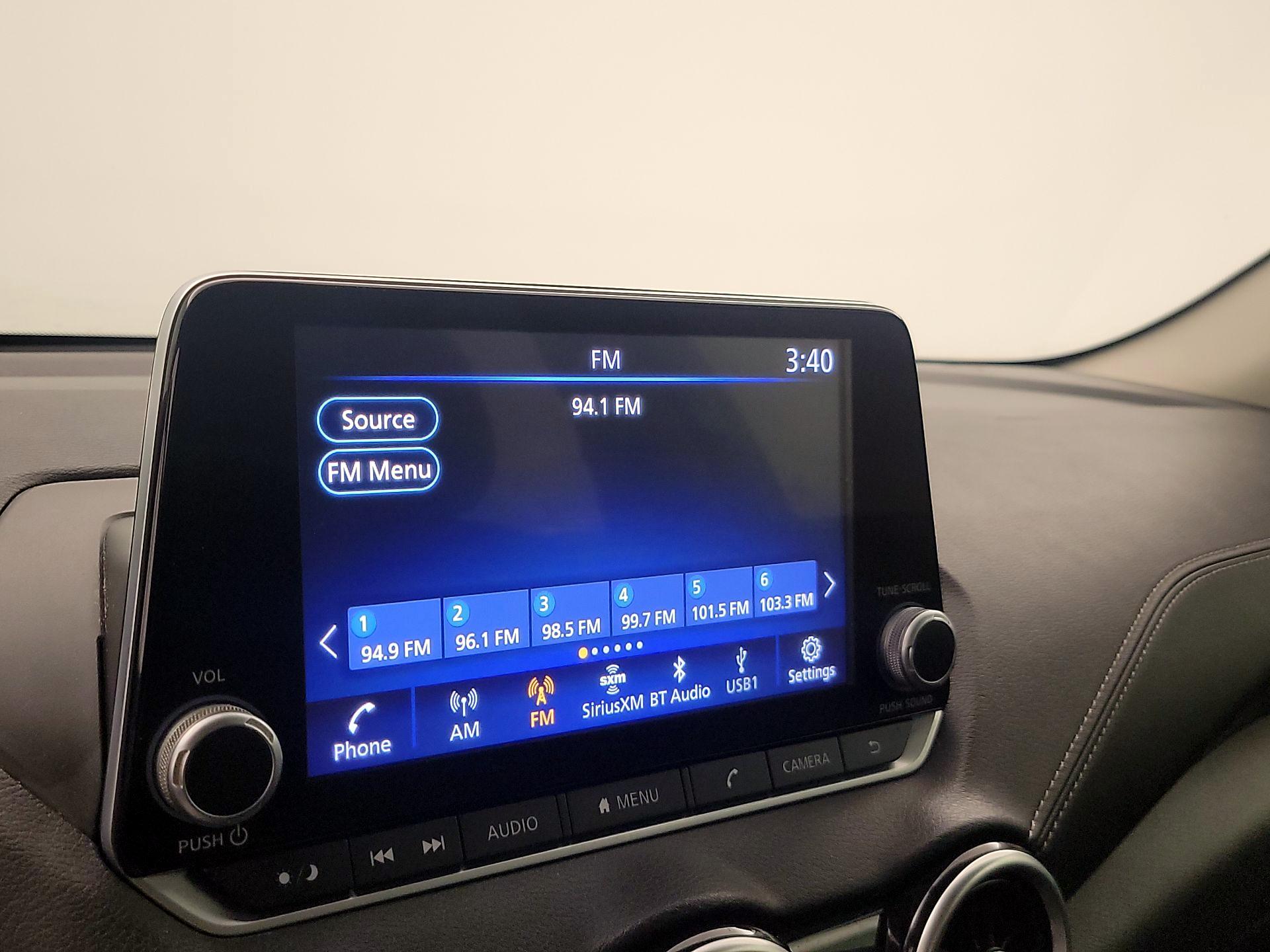 Thumbnail: 2023 Nissan Sentra - 15