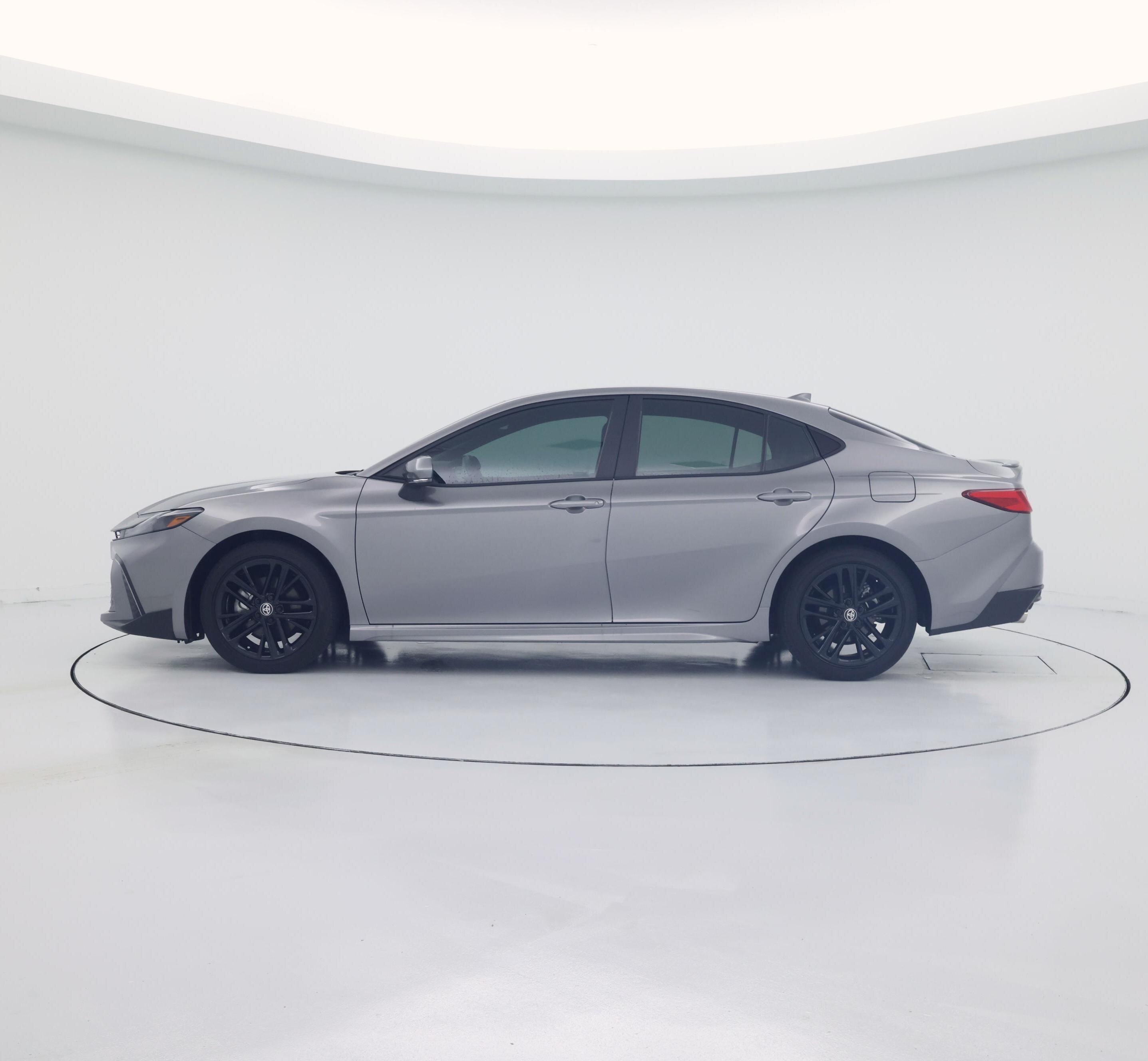 Thumbnail: 2025 Toyota Camry - 3