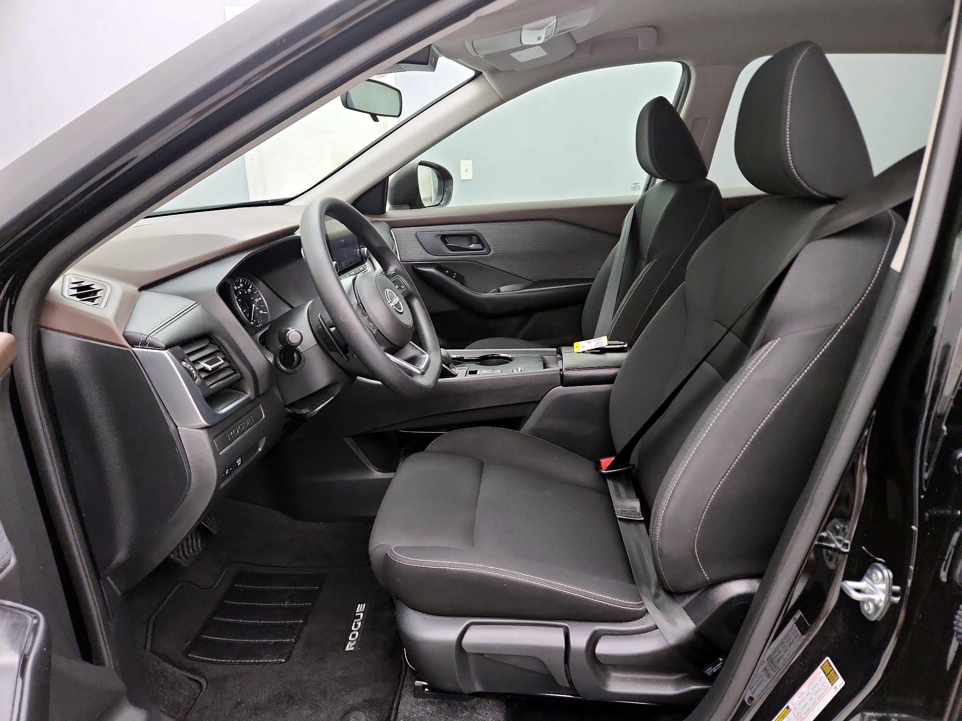 Thumbnail: 2023 Nissan Rogue - 11