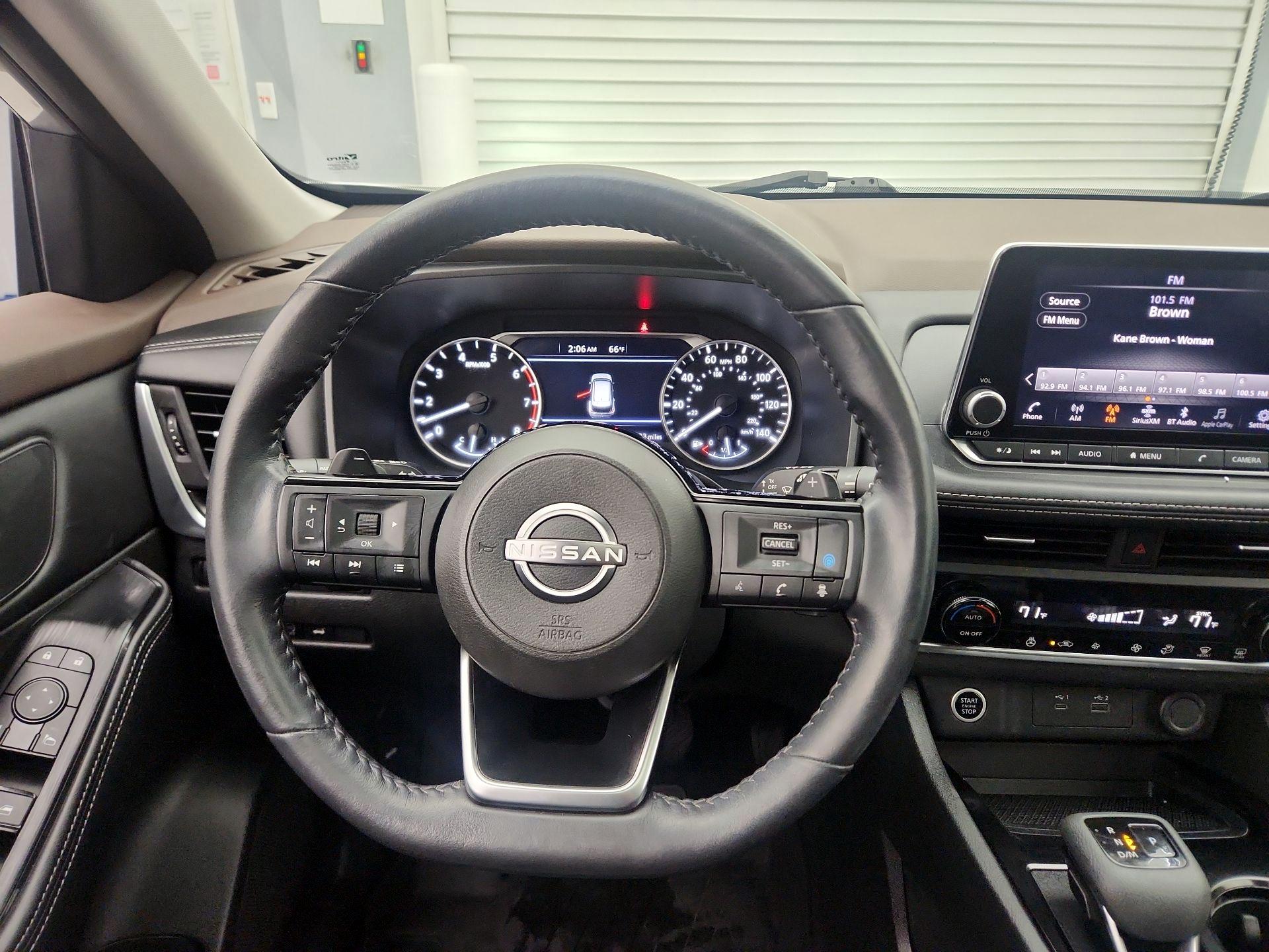 Thumbnail: 2023 Nissan Rogue - 10