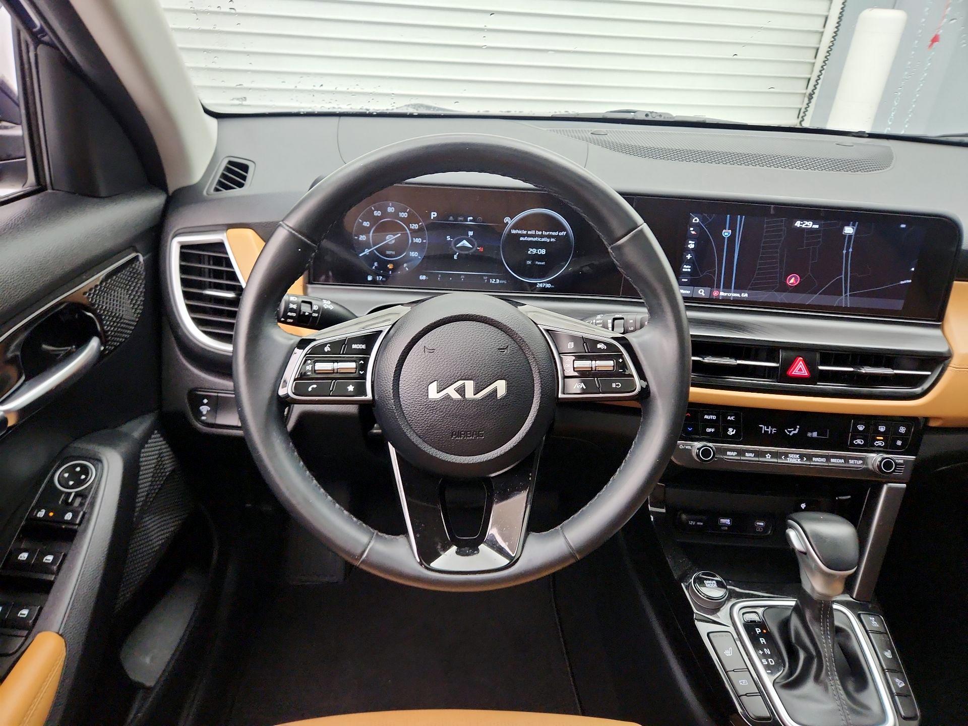 Thumbnail: 2024 Kia Seltos - 10