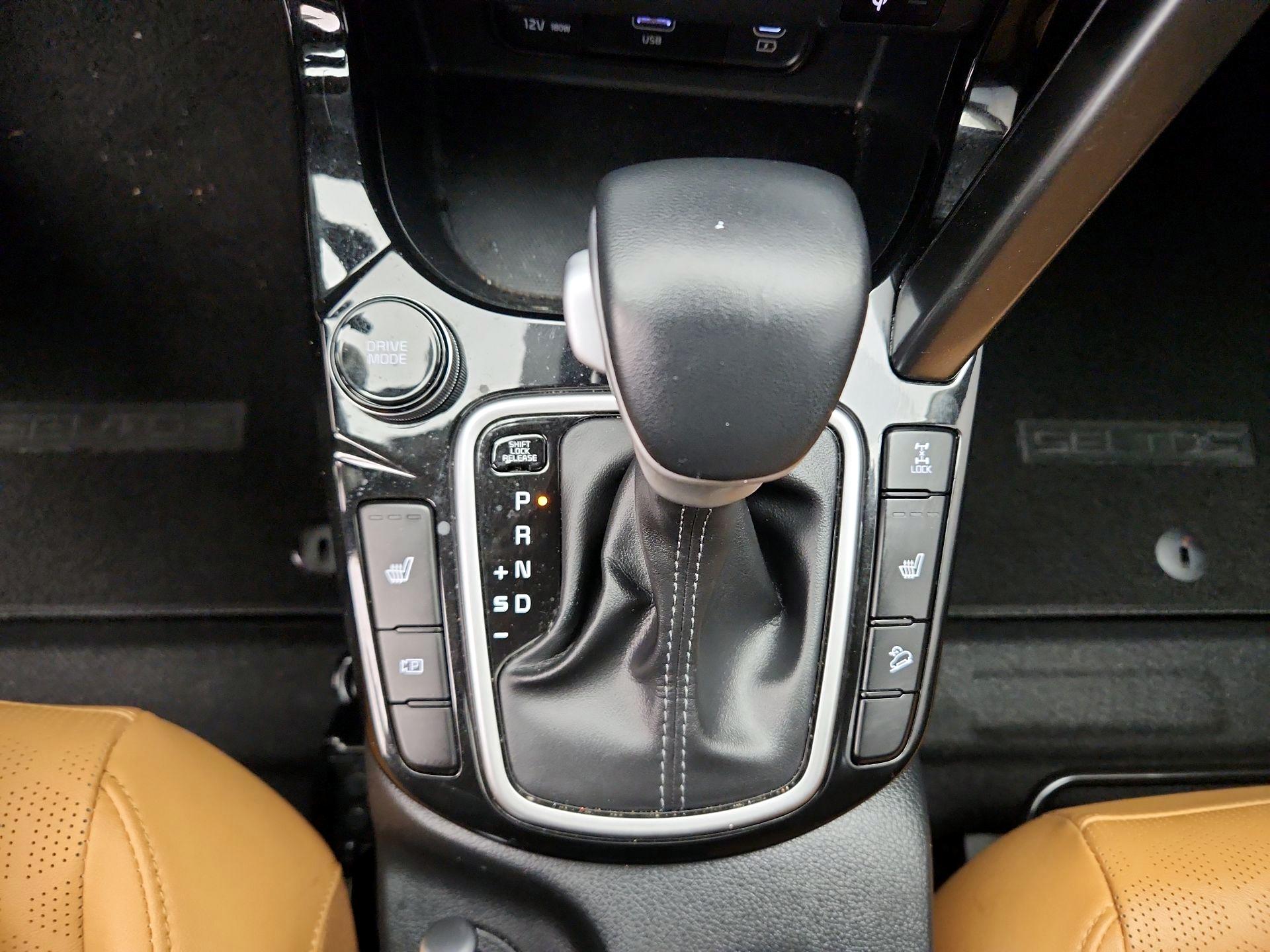 Thumbnail: 2024 Kia Seltos - 18