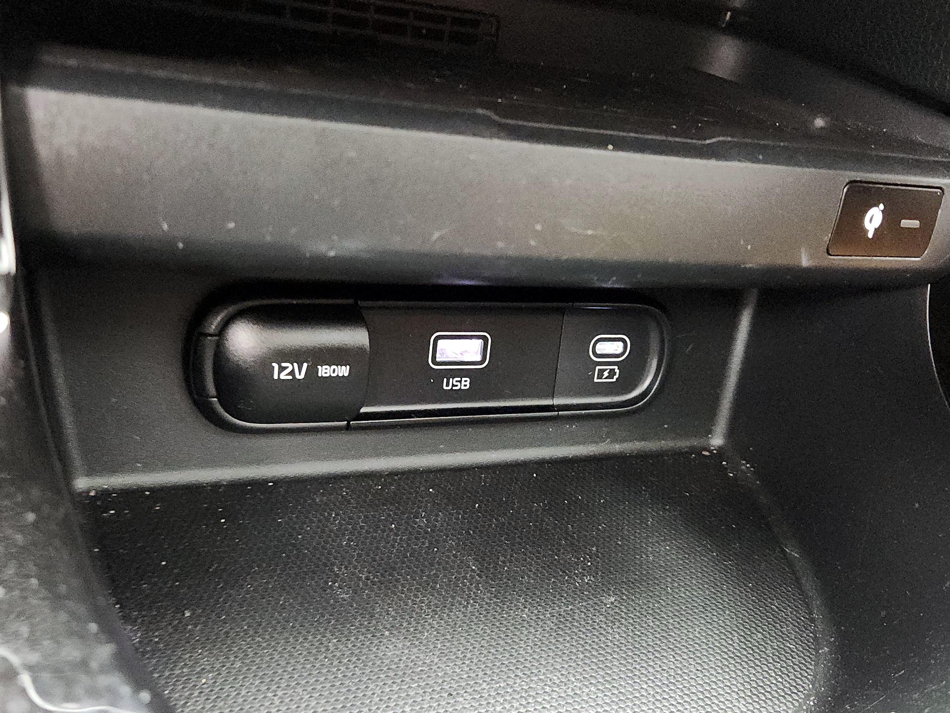 Thumbnail: 2024 Kia Seltos - 19