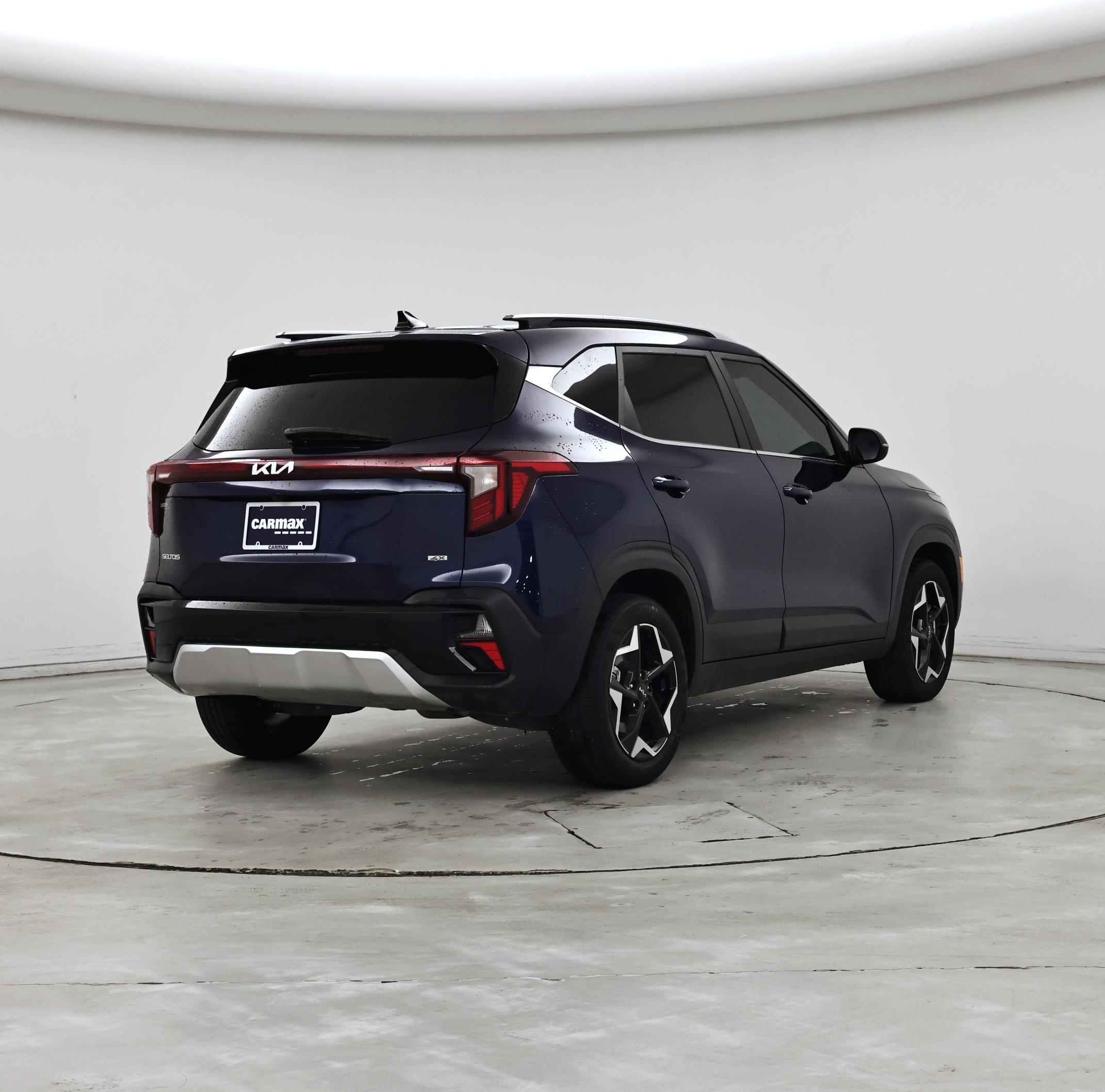 Thumbnail: 2024 Kia Seltos - 8